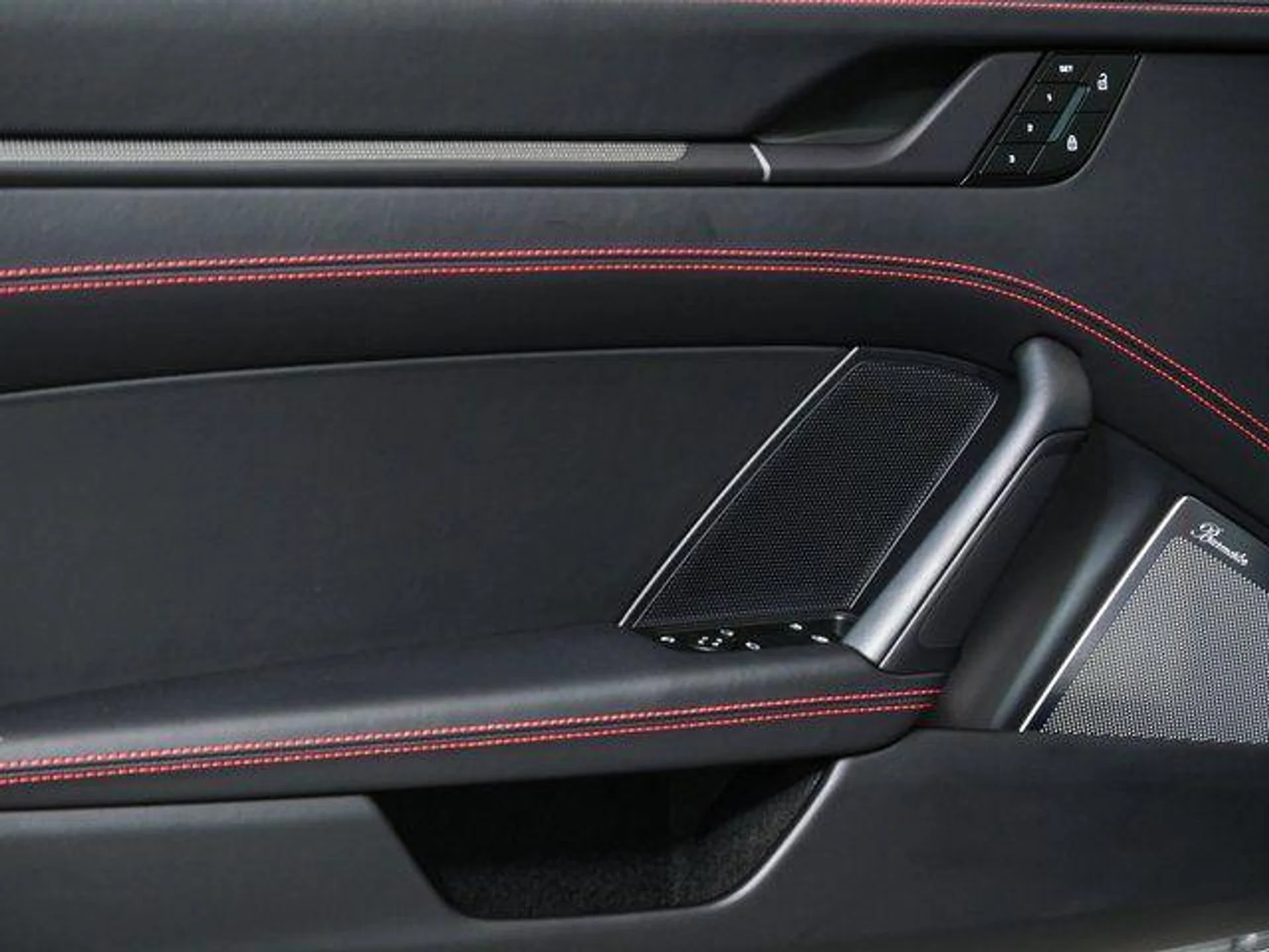 mph005_1102930981_EA_Ltxi_Nvi_J1cm_QMXU_3_Z6_Ed_Wj6_L0_619ee71251