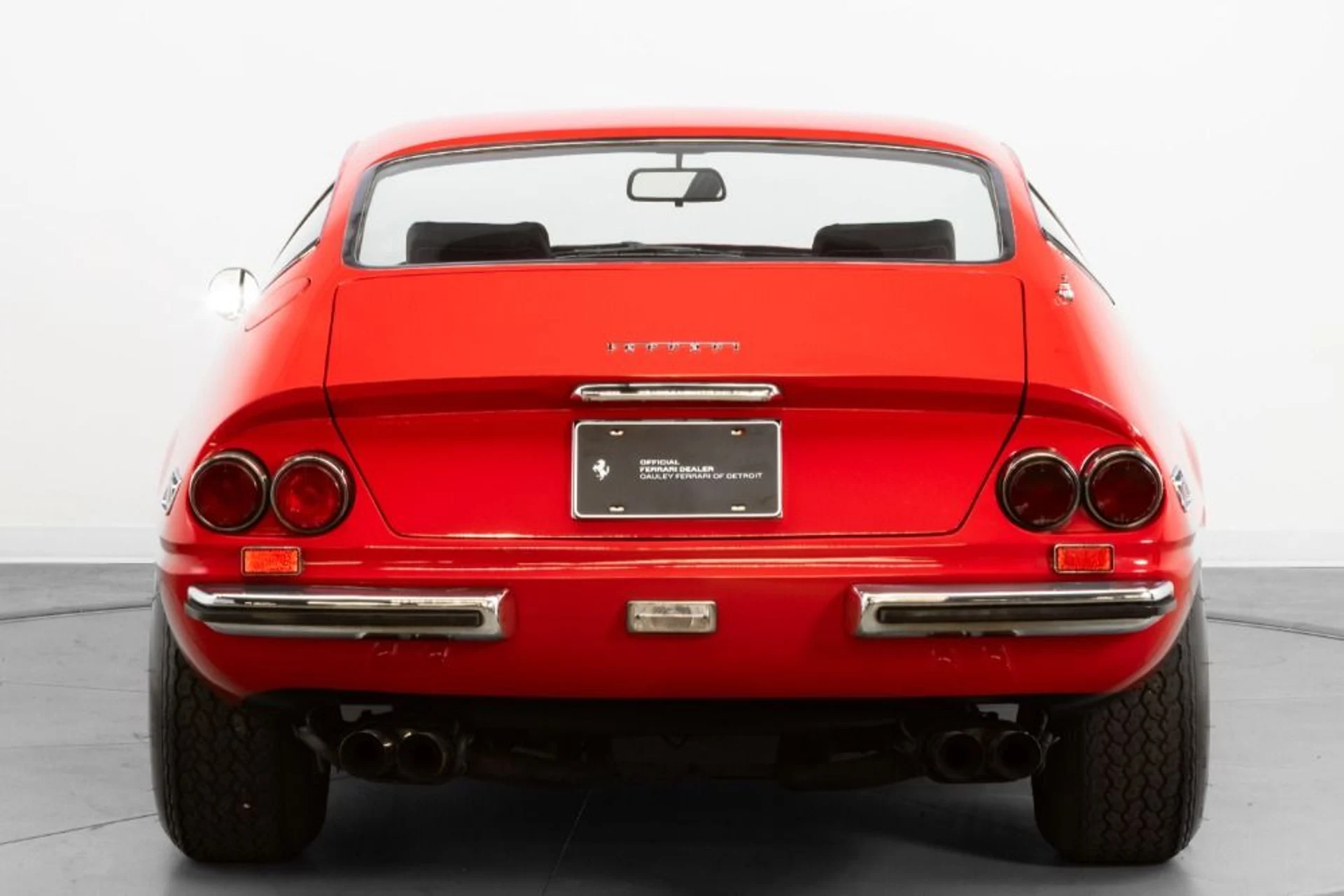 mph005_1105207947_Used_1971_Ferrari_365_GTB_4_16c873f429