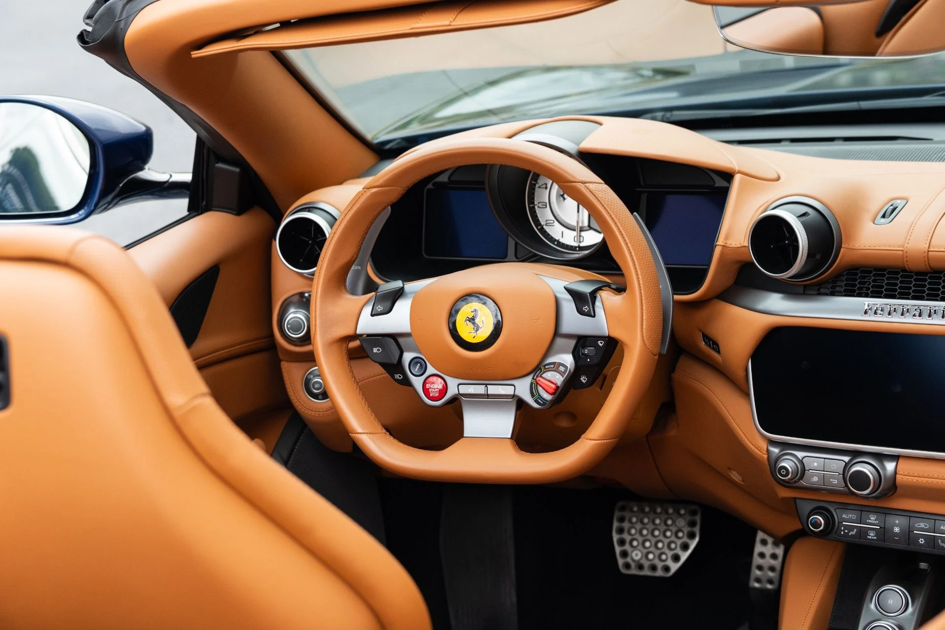 mph005_1117626957_Used_2022_Ferrari_Portofino_M_1770268435_befca40f39