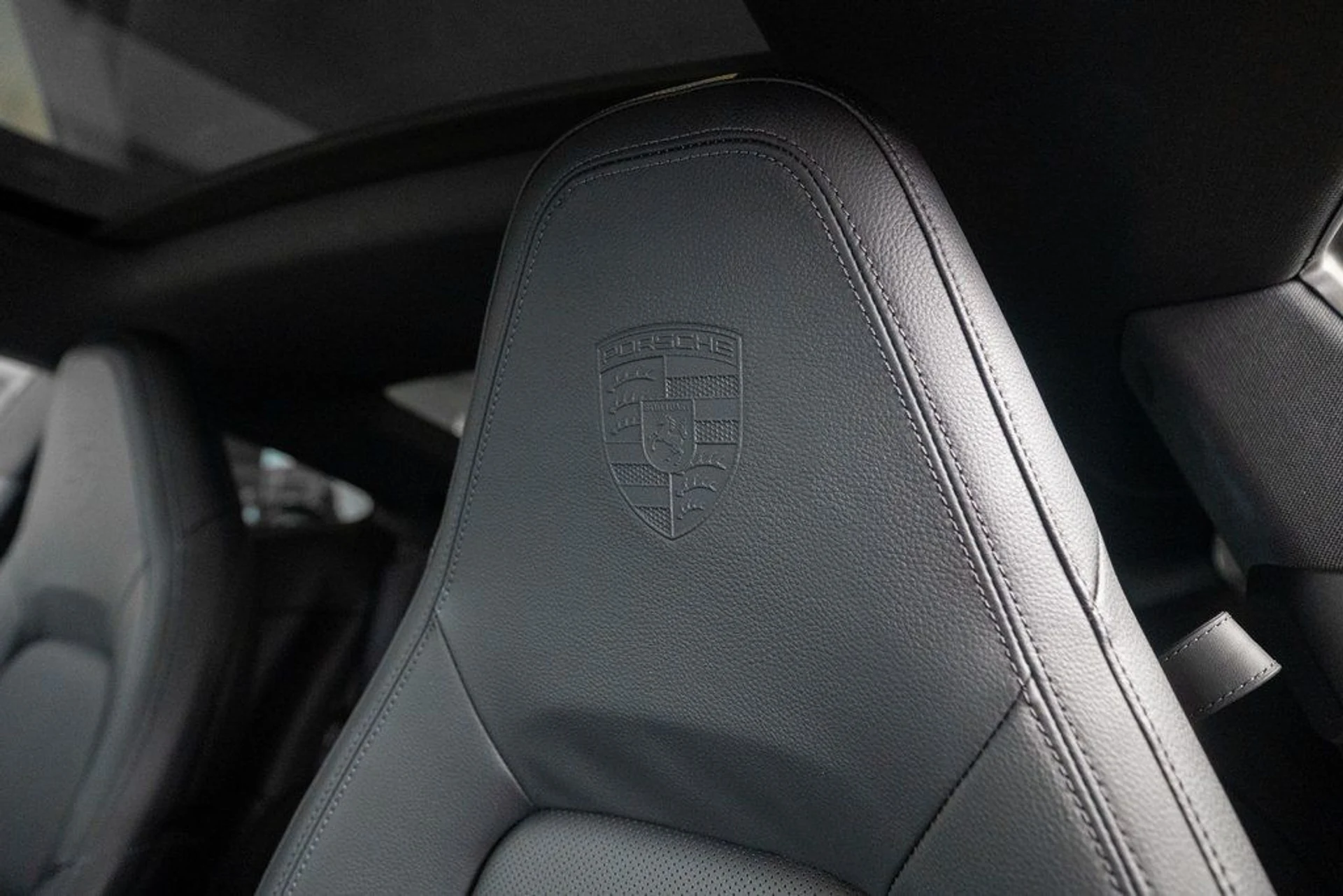 mph005_1127900906_ac261a80c6c6f4fea5d190c264674fd7_2179e38e6c