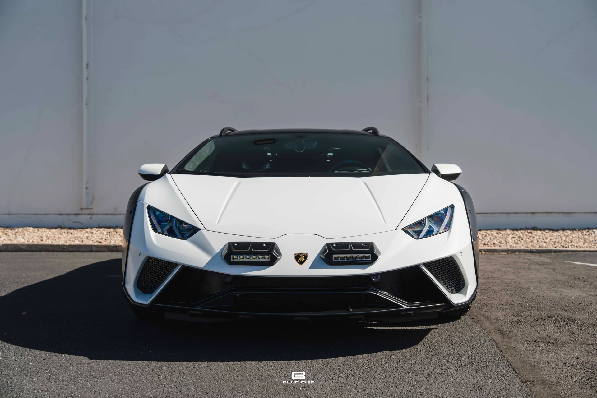 mph005_1128579420_6a31cfe72d543d1aa69a21e1_2024_Lamborghini_Huracan_Sterrato_06_d76b5cf0b1