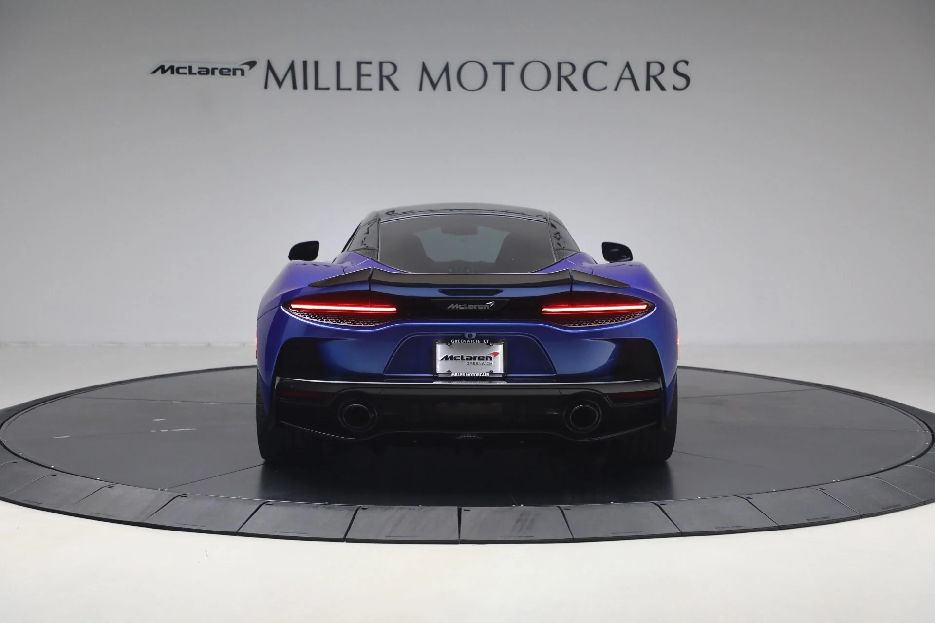 mph005_114167278_Used_2023_Mc_Laren_GT_Luxe_228271d816