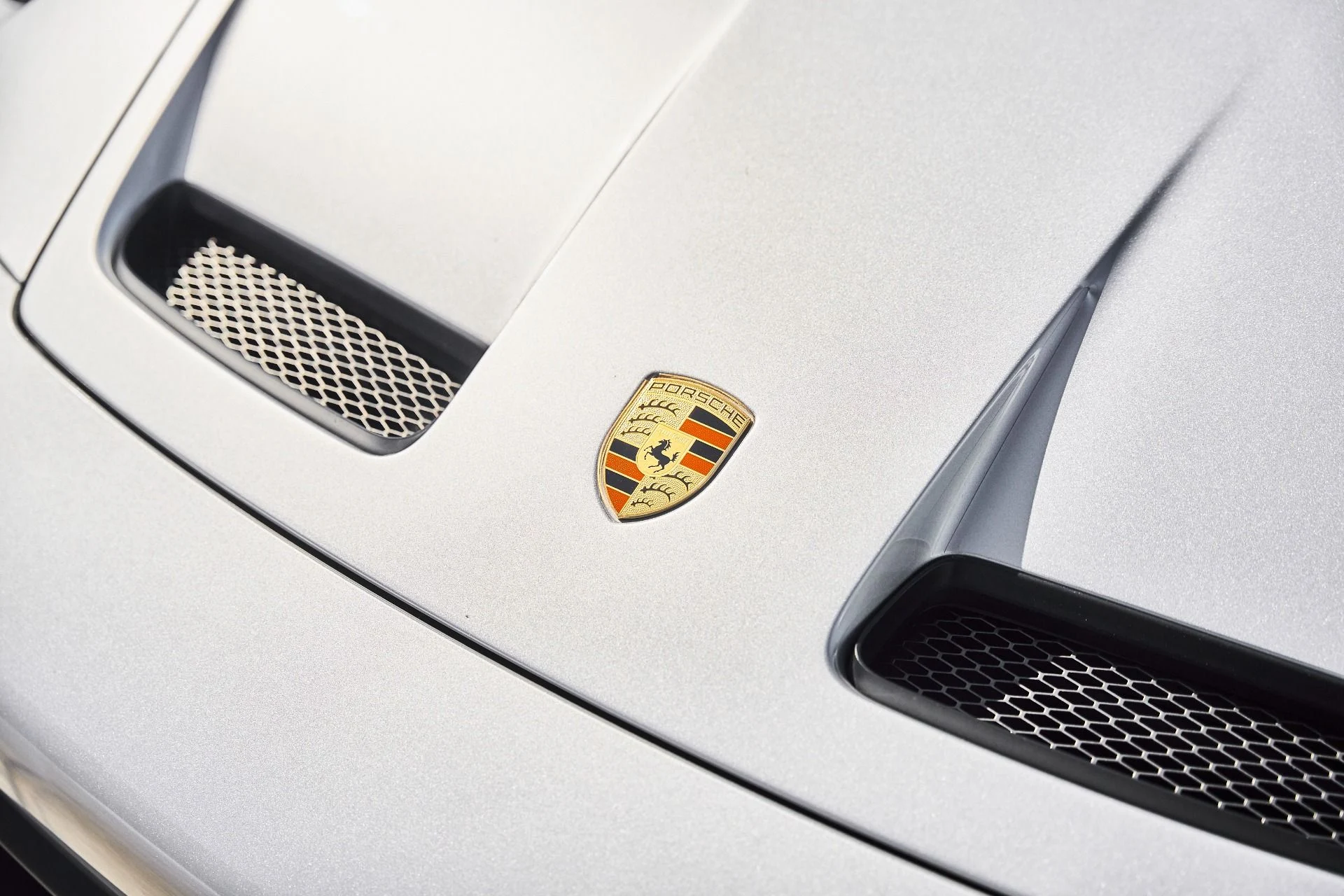 mph005_1149717947_Used_2023_Porsche_911_GT_3_1776823123_d733b5c118