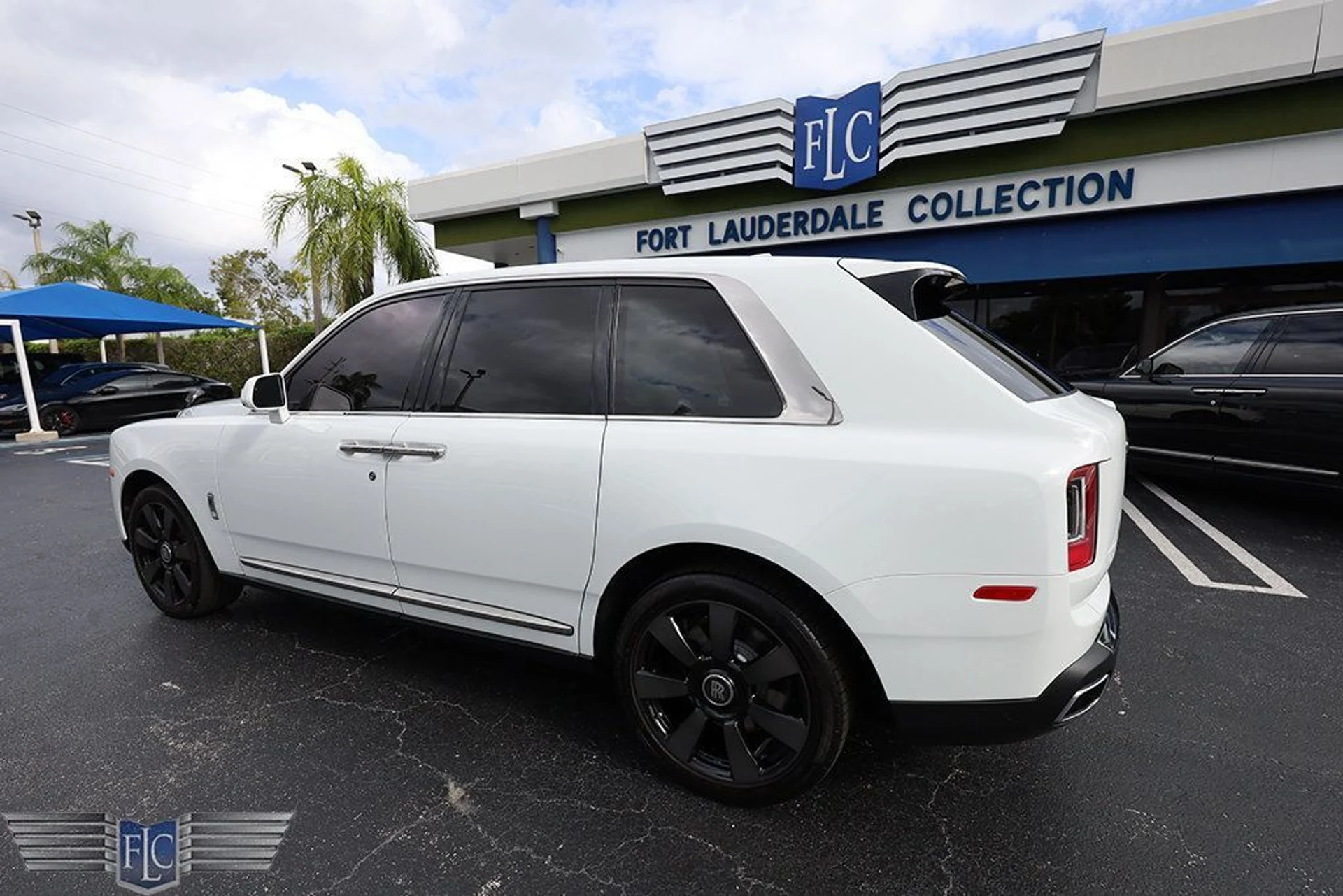 mph005_1155634737_used_2019_rolls_royce_cullinan_sportutility_6305_22963693_6_1024_b27ad88f31