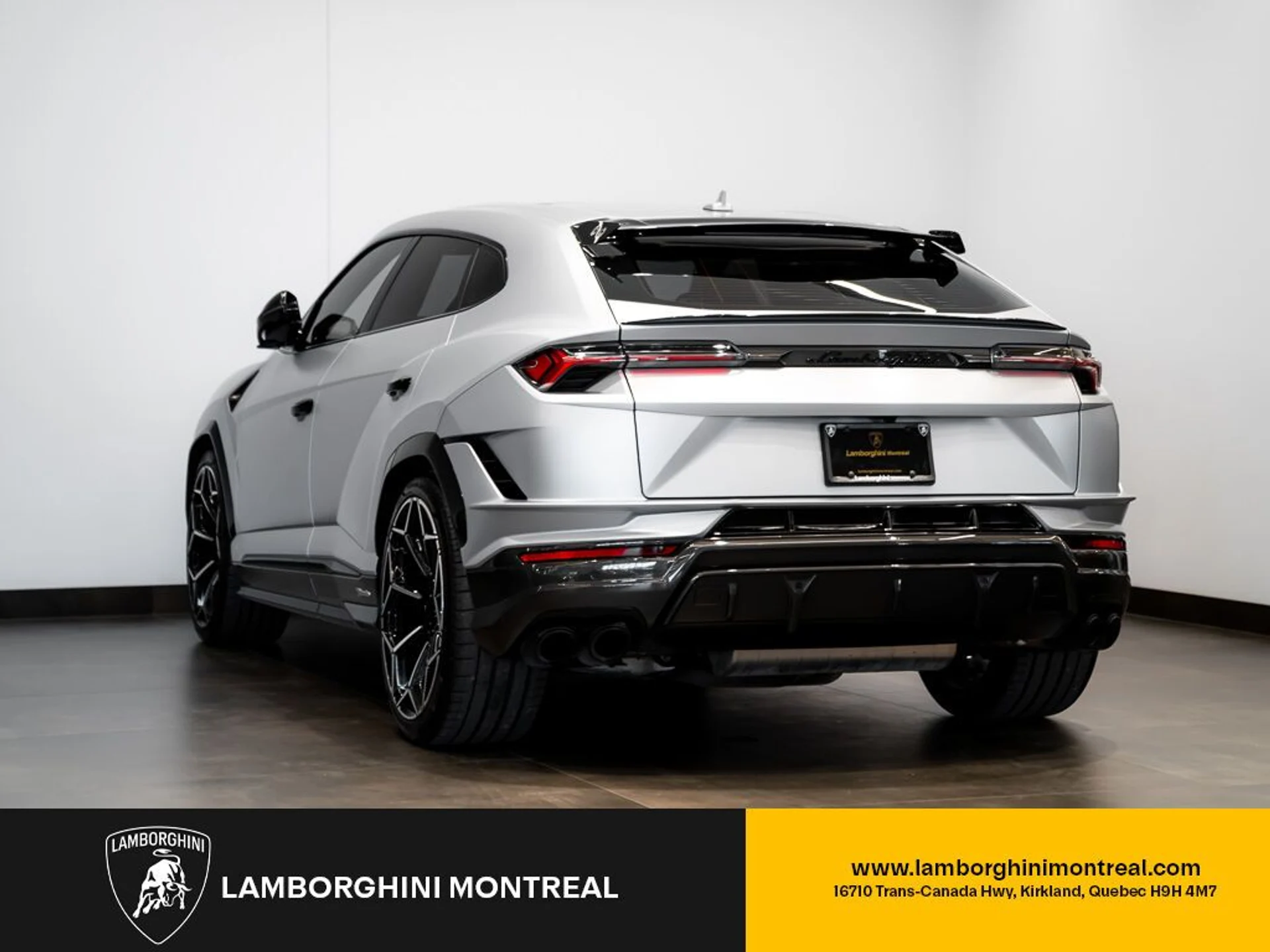 mph005_1155683908_lamborghini_urus_2024_jpg_v_1773863535_7803735889