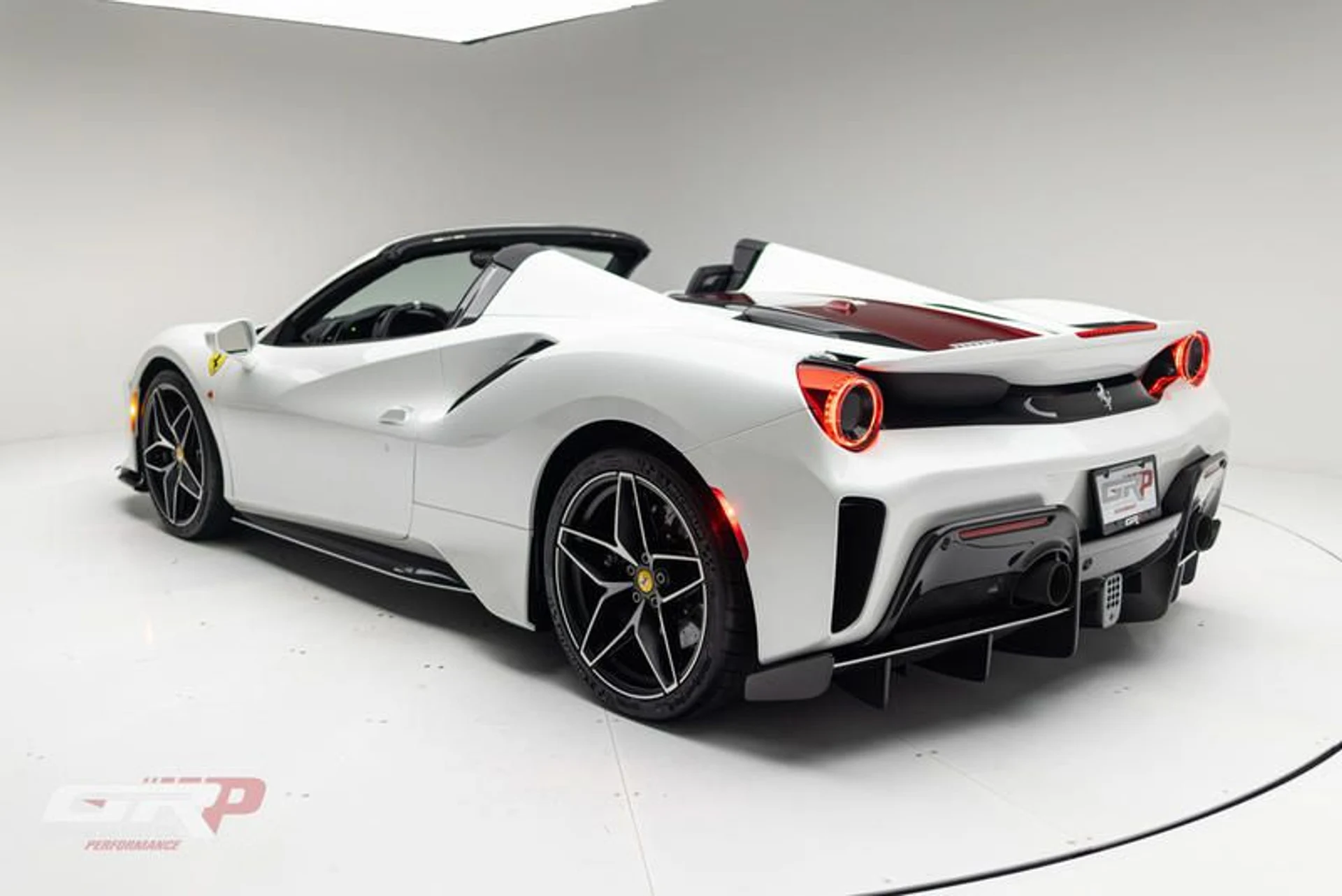 mph005_1158723582_44_EE_5_CE_8_8542_4363_BC_6_F_214_F4927590_E_cfcf06cd15