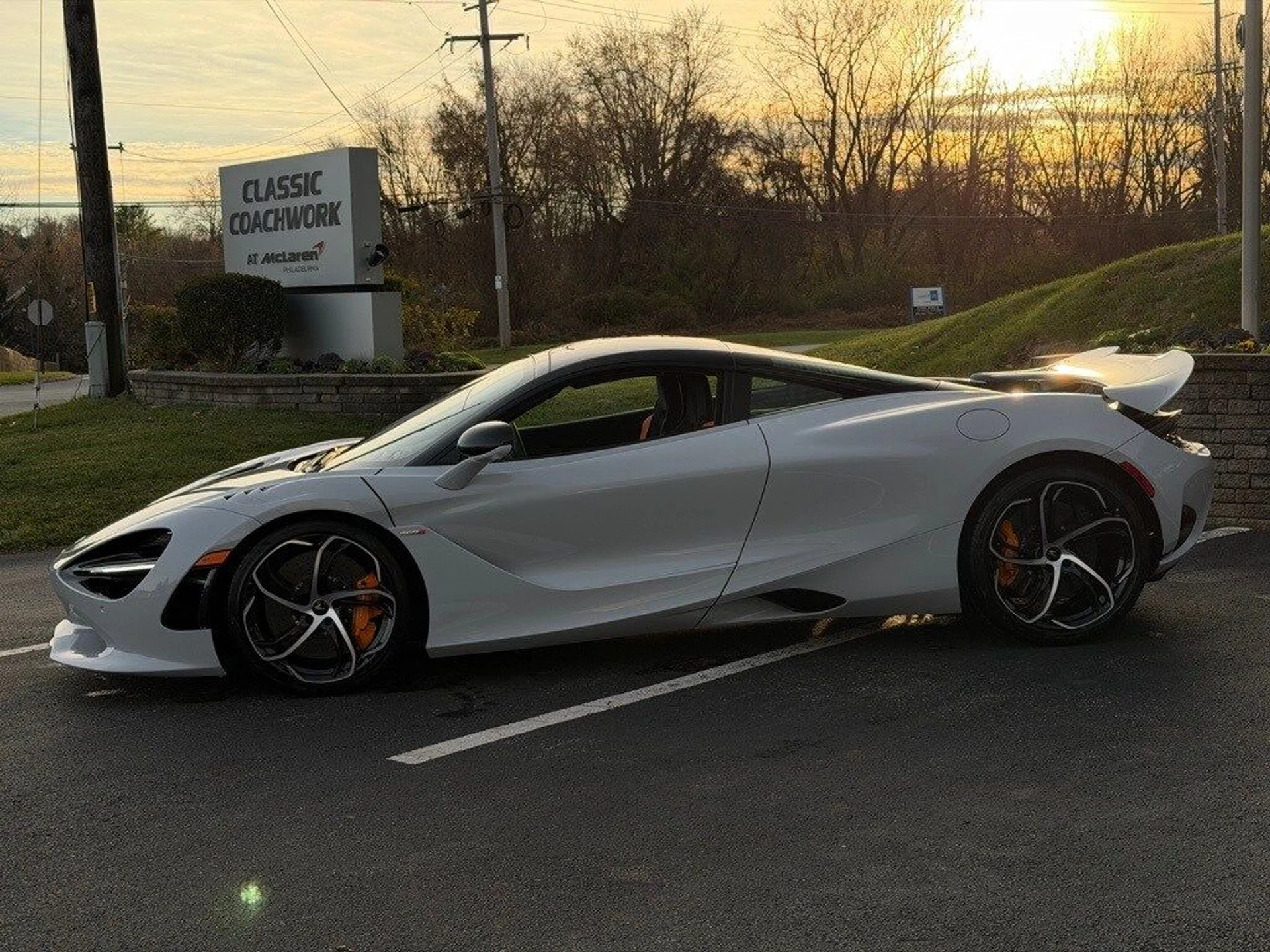 mph005_1176115979_74c3d06a82db9aad888abea383af49bbx_833a9827d4