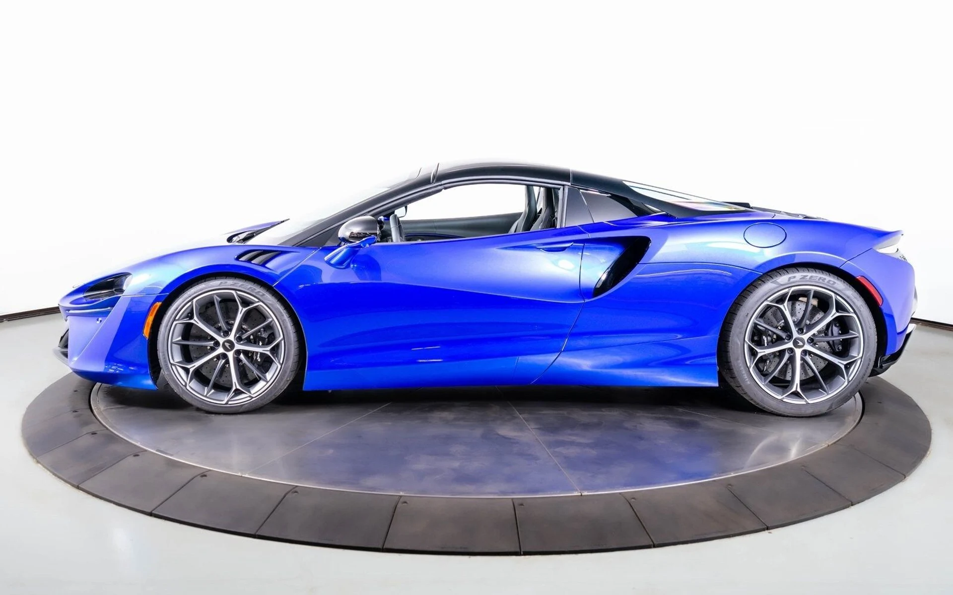 mph005_1176657419_800f6ff8f7936903751f3a108264ccb7x_8500feff61