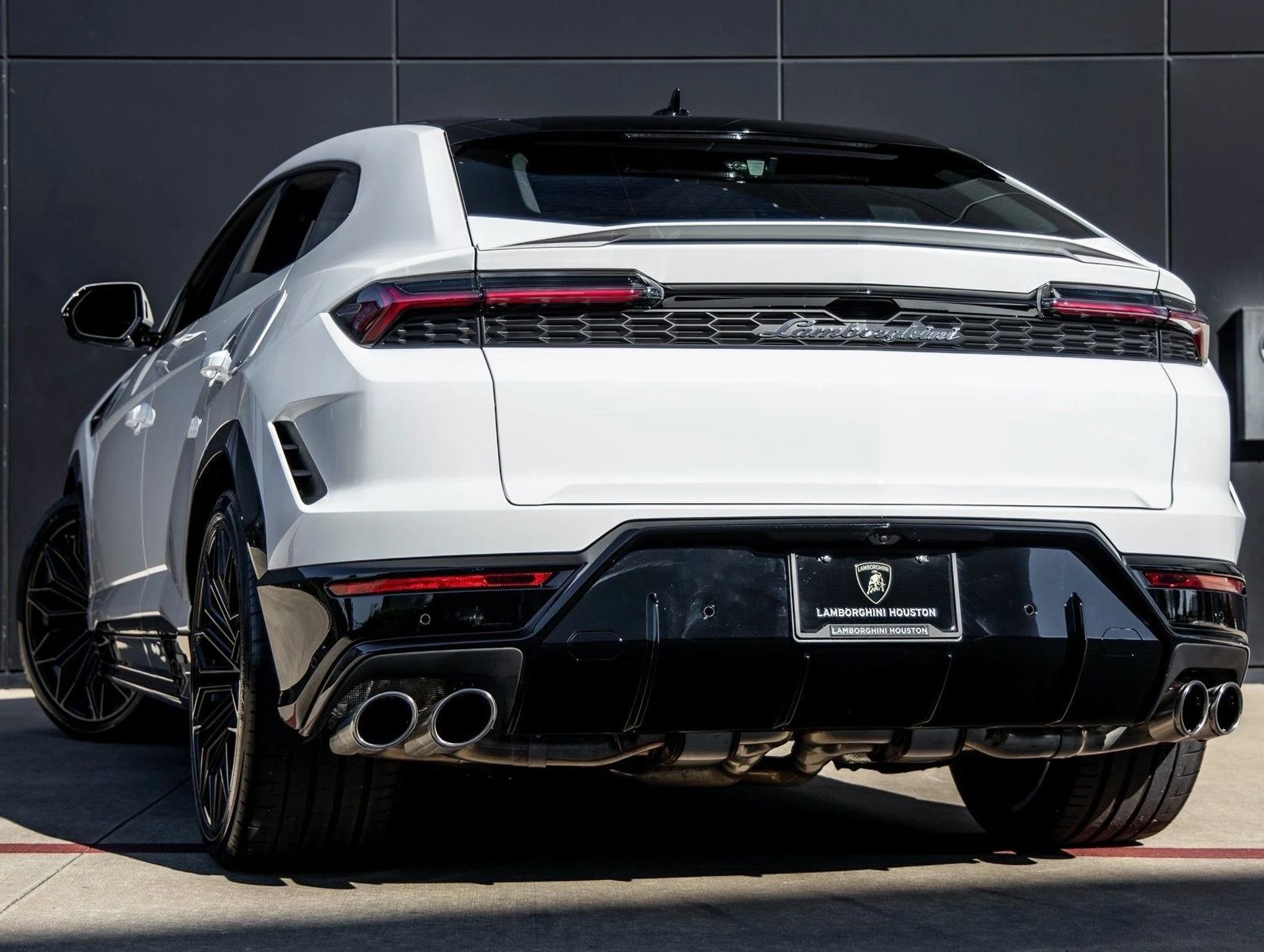 mph005_1184090512_6_c42f8f4d96