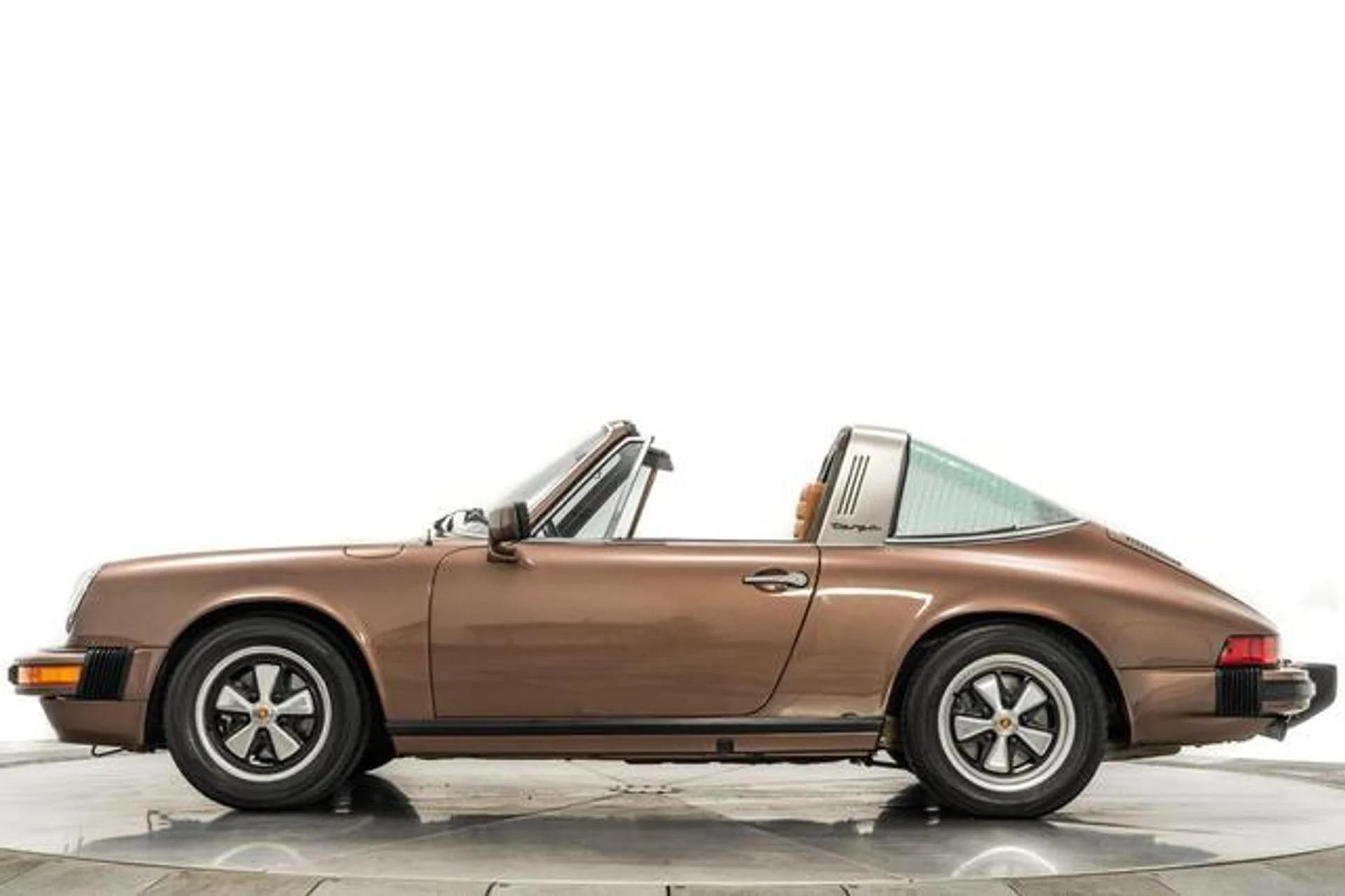 mph005_1188589756_X_Rb_Xq_Z9utnn_T_Wg_J6_KPX_Hj_Jc_Lho_93dc275b53