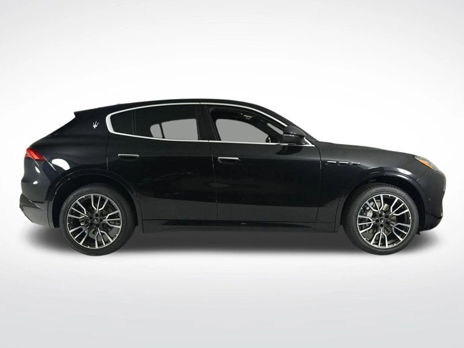 mph005_1194747966_new_2025_maserati_grecale_awd_11350_22975645_6_1024_64b0eed70a