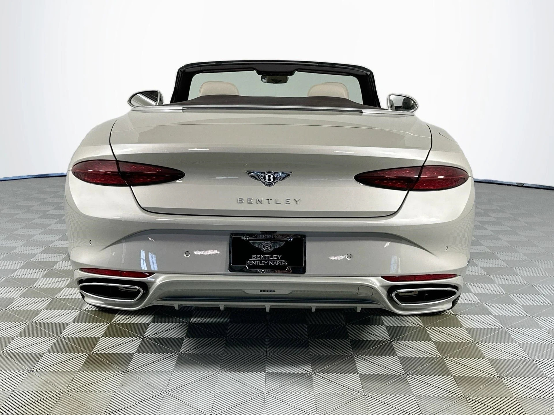 mph005_1195603403_6_c92280c977