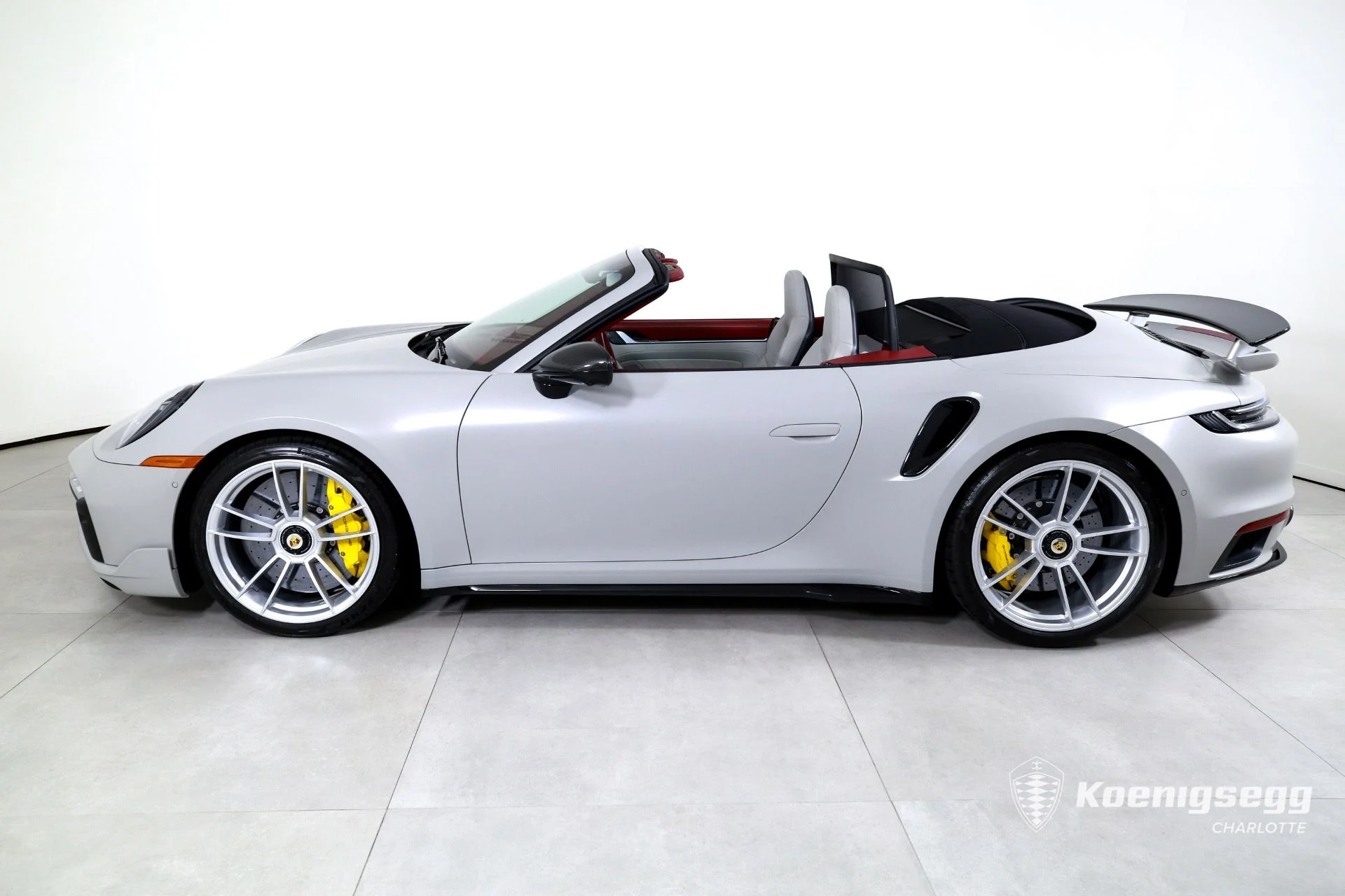 mph005_1205571494_Used_2022_Porsche_911_Turbo_S_1760987734_575d37aa2e