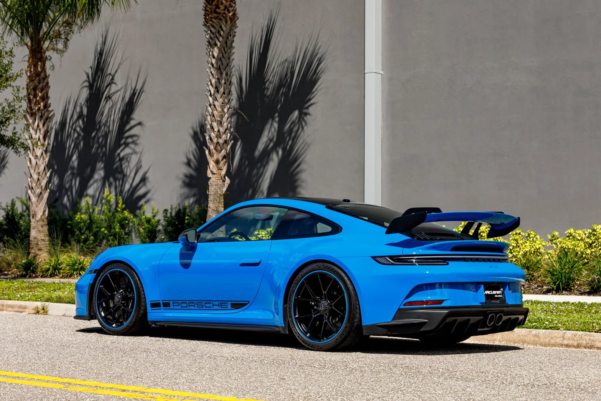 mph005_1207720349_595_p6_l_d0d981e5ec