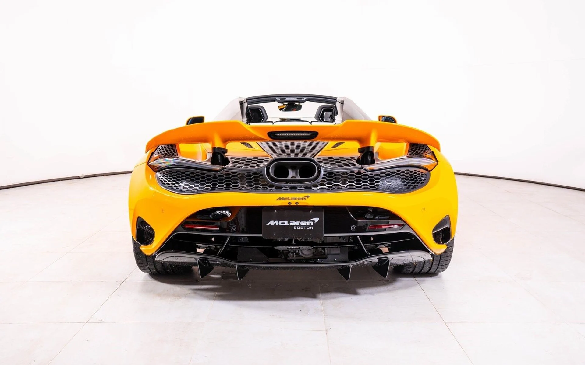 mph005_1208323258_0f6aca82aa3a50cedc0e582e40e11735x_924c4abda7