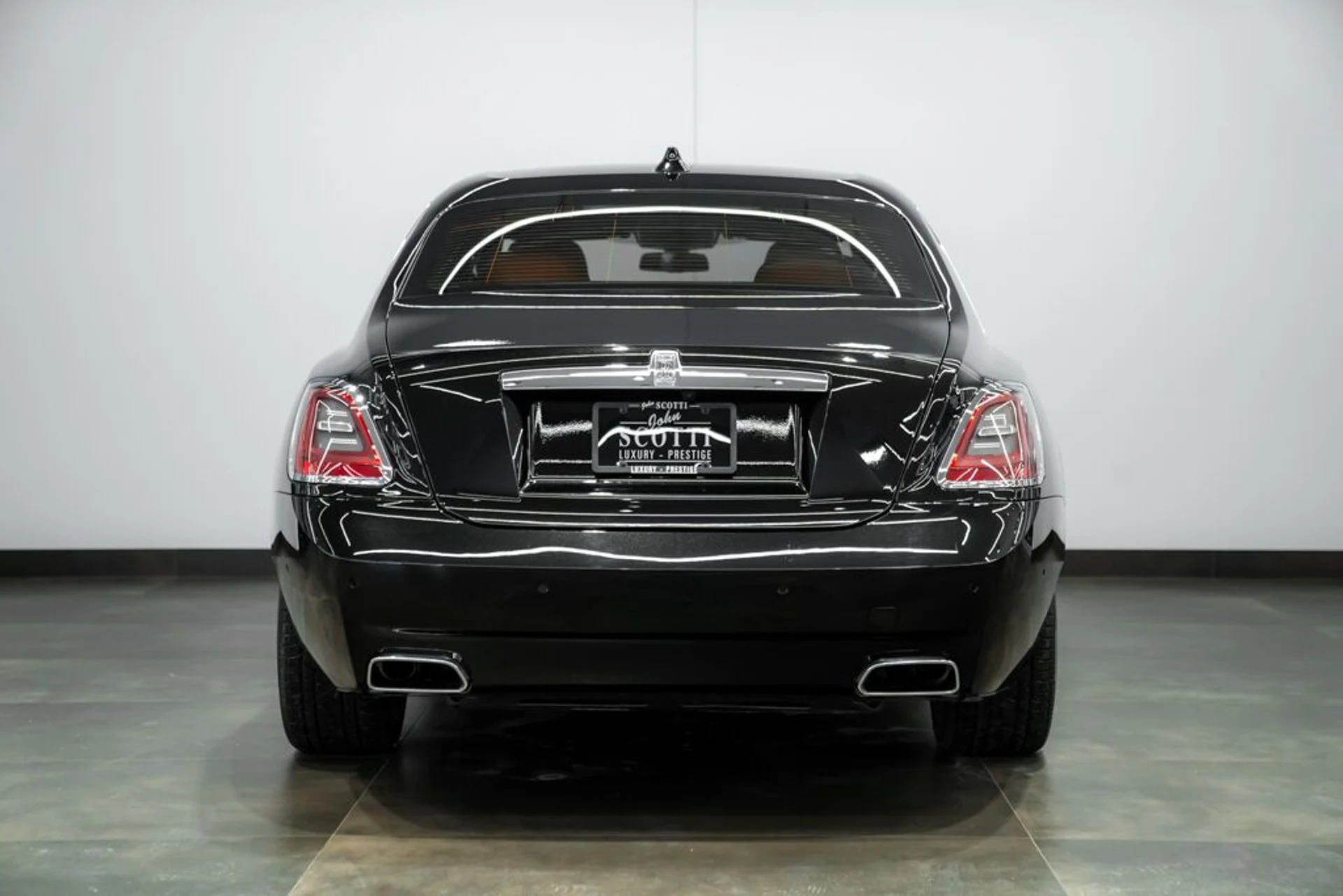 mph005_121524862_rolls_royce_ghost_2021_jpg_v_1754355020_4847bc0ce4