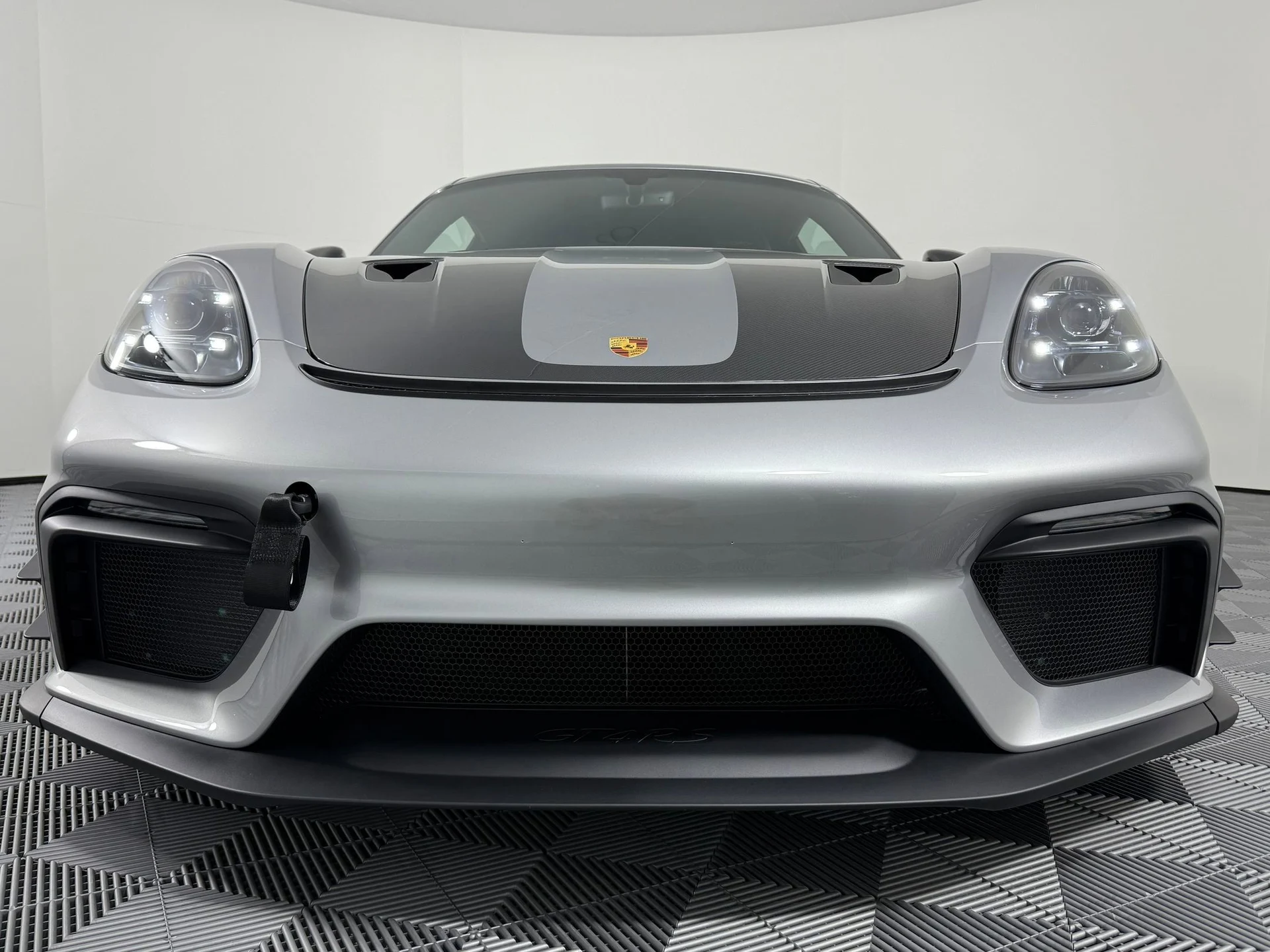 mph005_1219314106_0215a9fb00075cf9f7533c1cb400afe1x_fbf835e23c