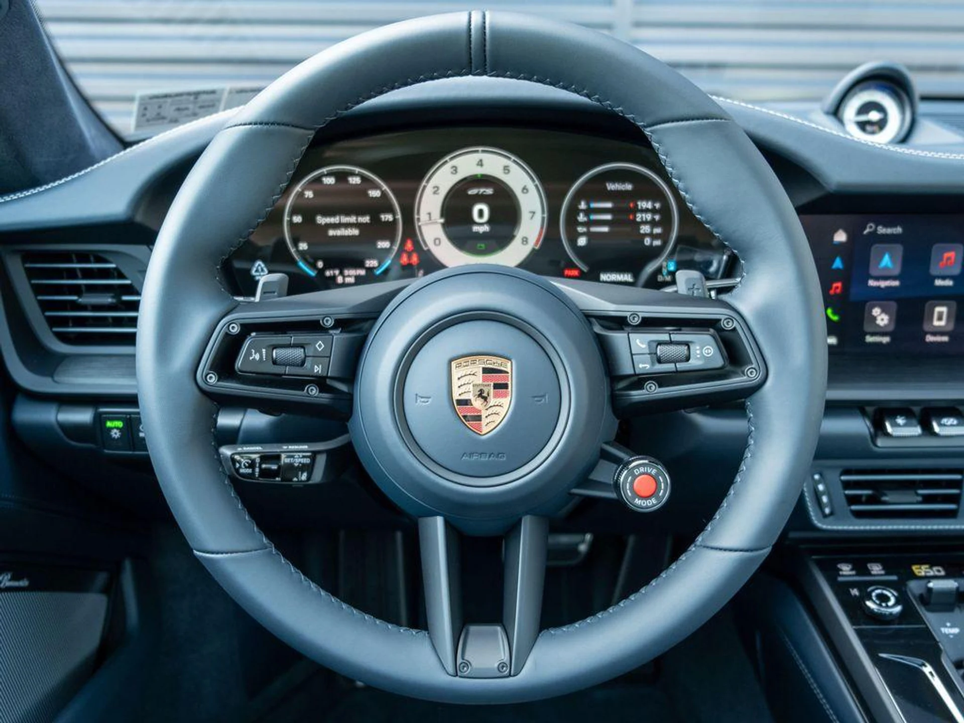 mph005_1226003155_QHK_77swr_AB_6o_E2p_L_Gr_DKSU_Yxq_M_619d164c8b