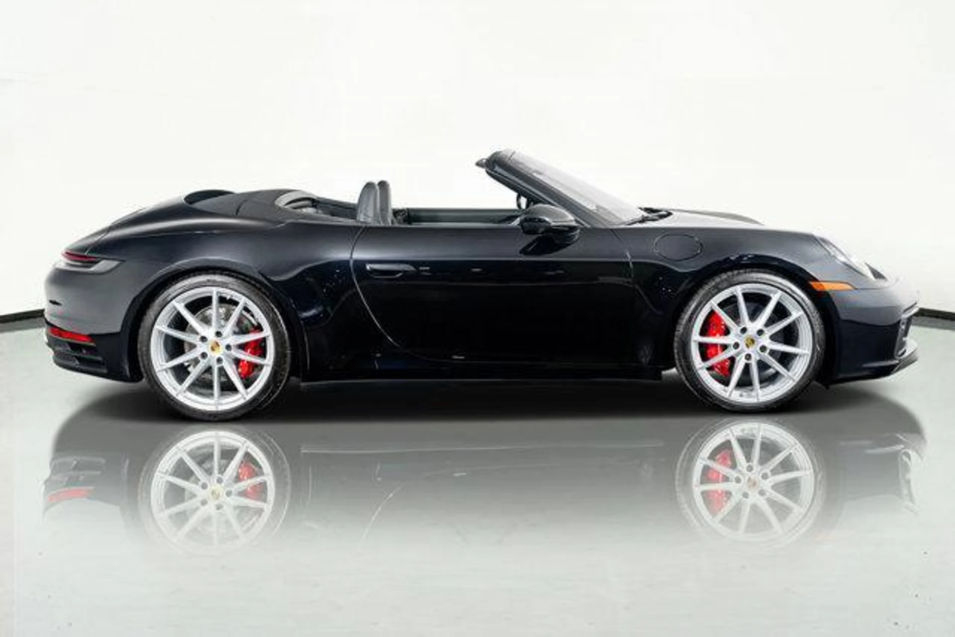 mph005_1227906427_08_Ms_X3_Lw7_X_Raf_NIY_Hex_M_tag_KG_4_f1bd3b986e