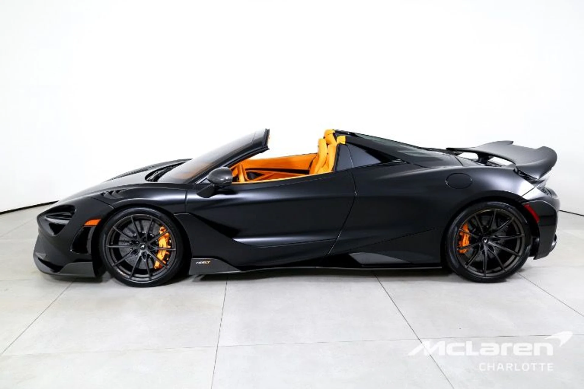 mph005_122983389_Used_2022_Mc_Laren_765_LT_Spider_c5329c197c