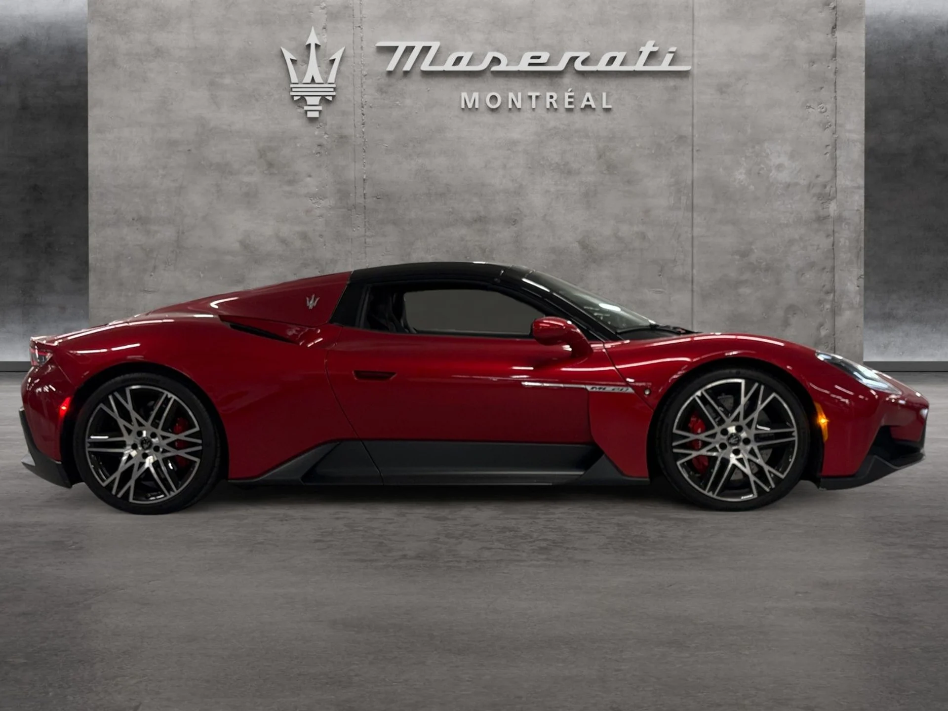 mph005_123353970_279223e6_b830_419d_b0c5_1d80e5629237_60c8cf38f8