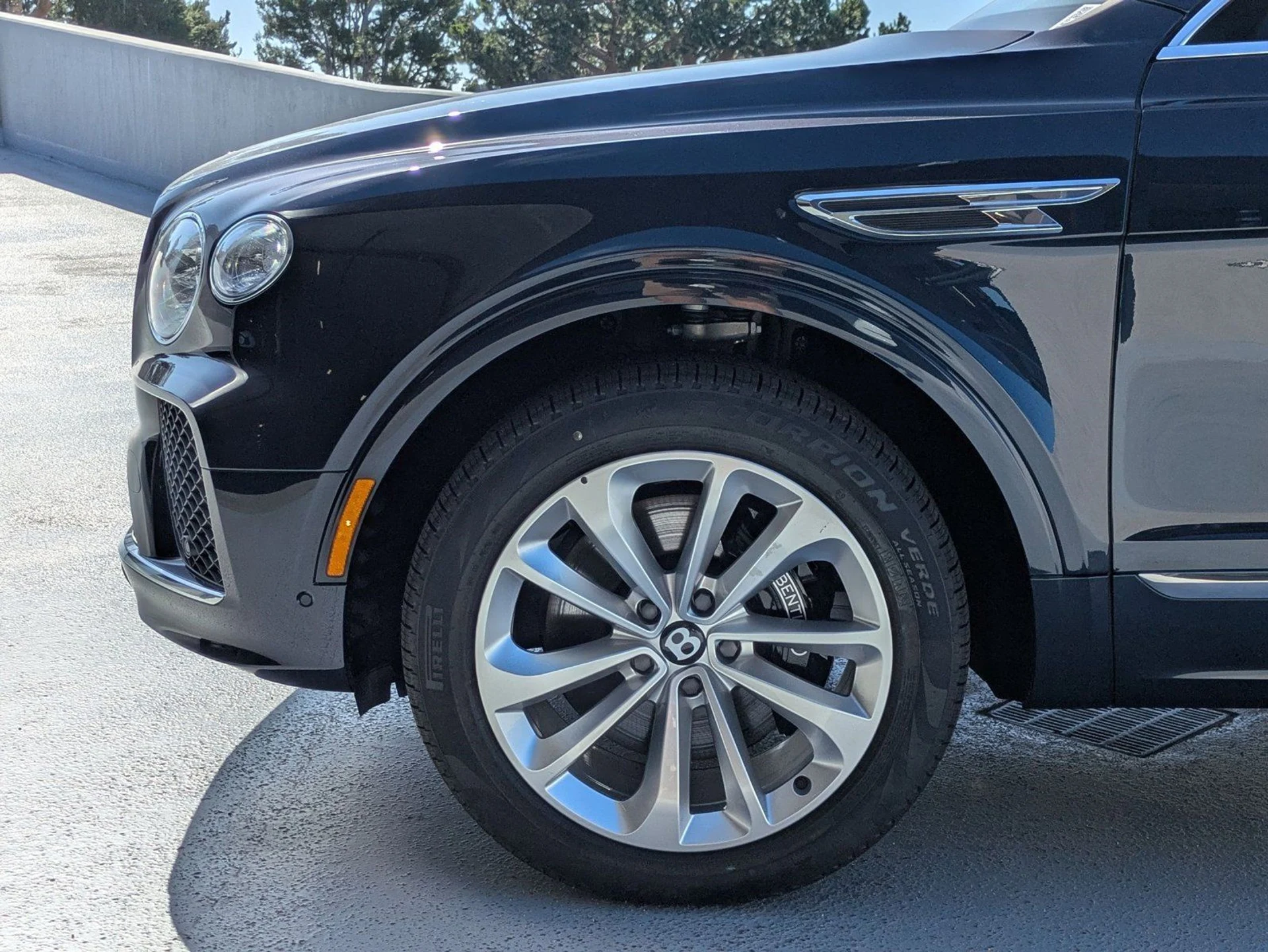 mph005_1234964427_6a5ad8e36a95b50dad3e5852c742b73ax_fc4829f9fe