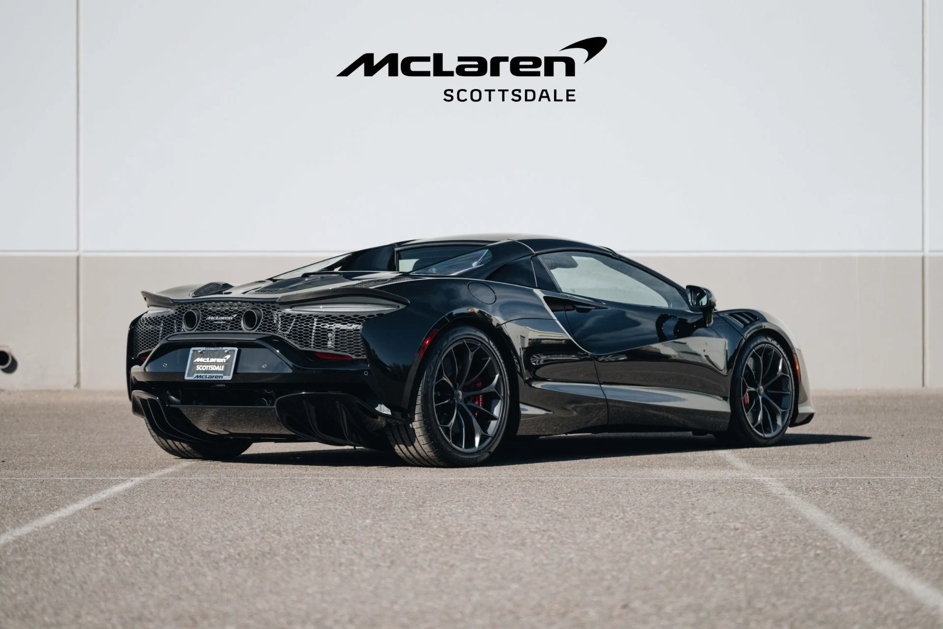 mph005_1240080406_Used_2025_MCLAREN_ARTURA_Performance_1731367172_fac4b8cd3a