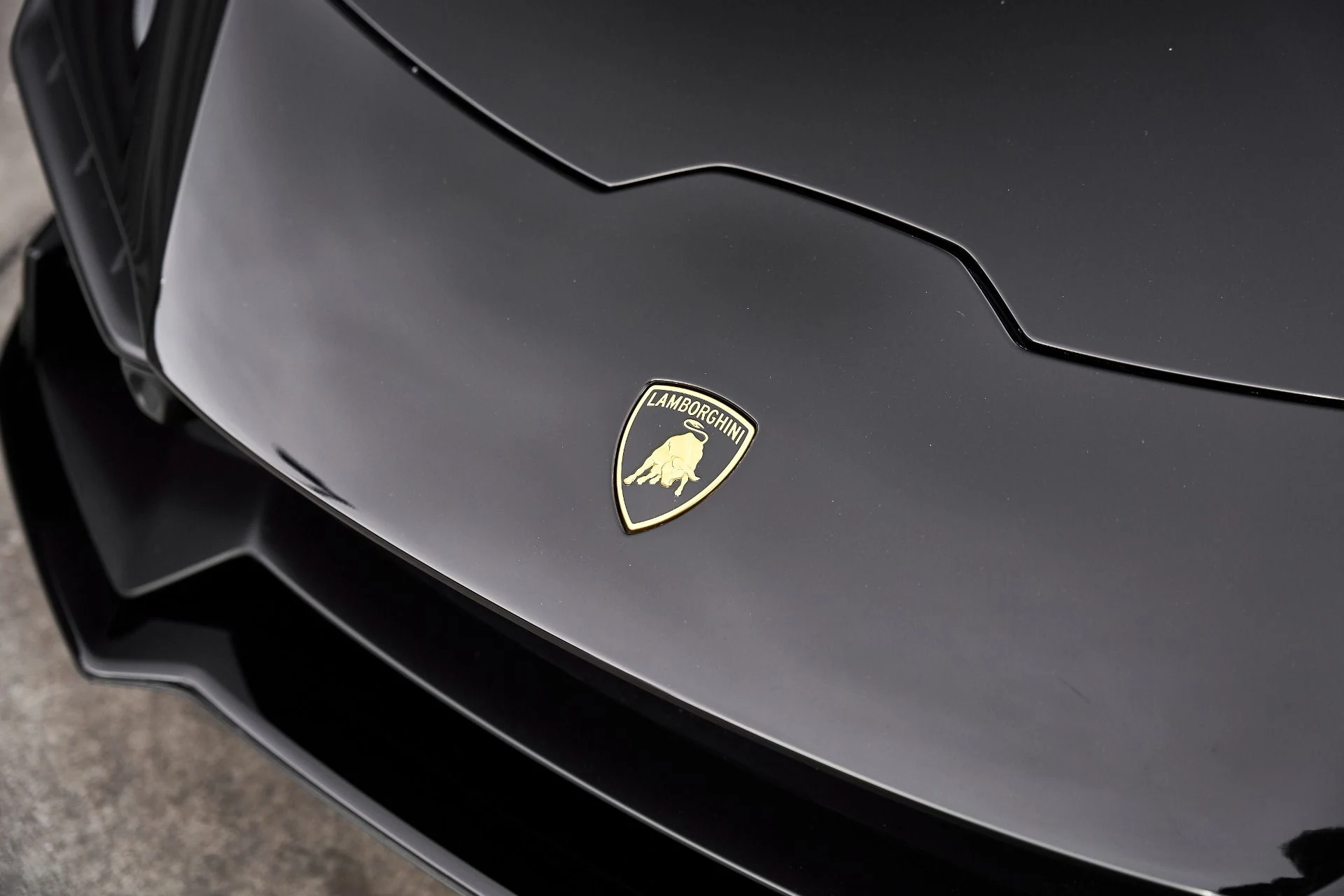 mph005_1240668829_Used_2023_Lamborghini_Huracan_Tecnica_Base_1766268996_357fbf6b22