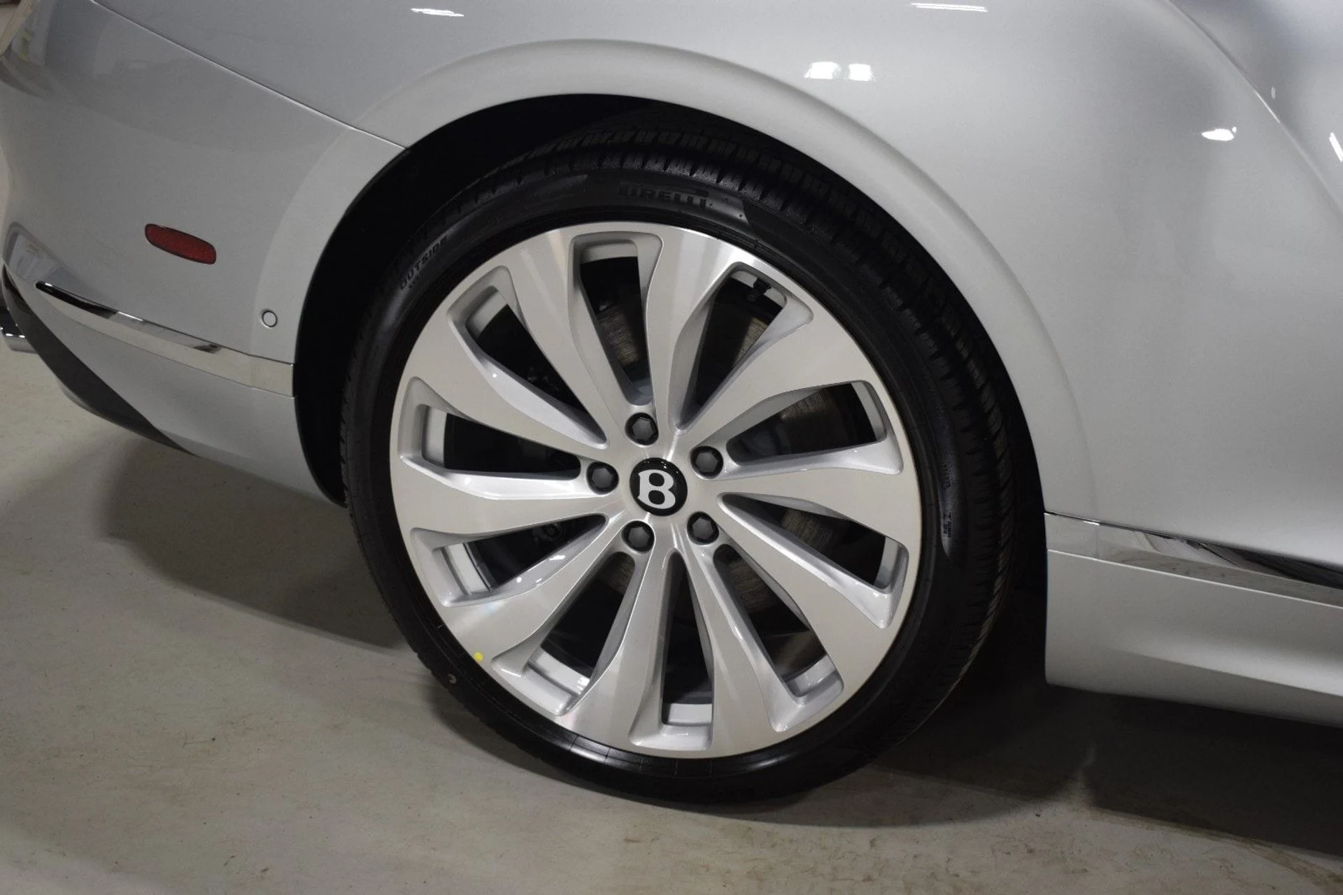 mph005_1254707545_fa646b1c90385614e0bfe3164544ce39x_1d020ea359