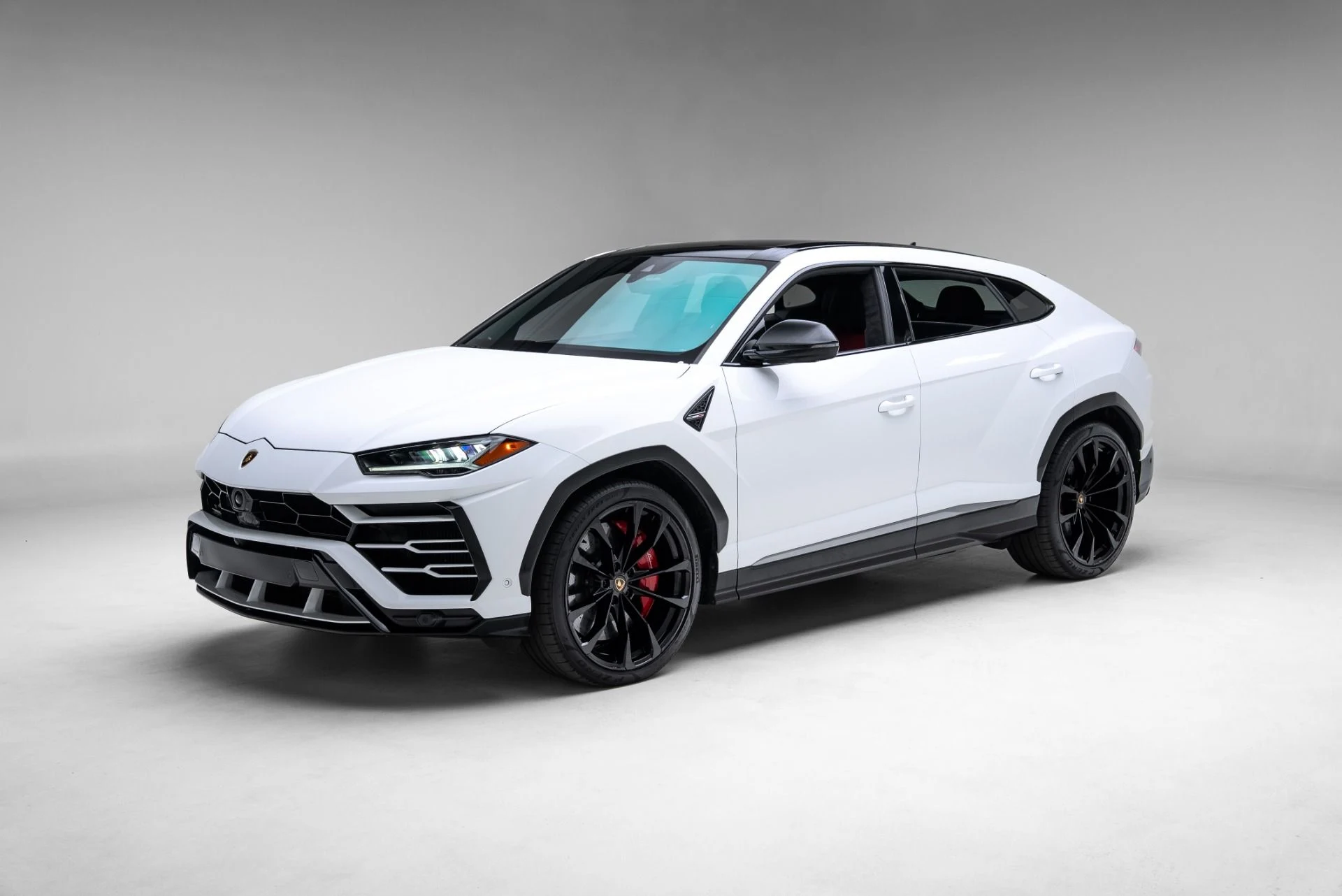 mph005_1261241055_Used_2021_Lamborghini_Urus_1775759137_ee23cf9929
