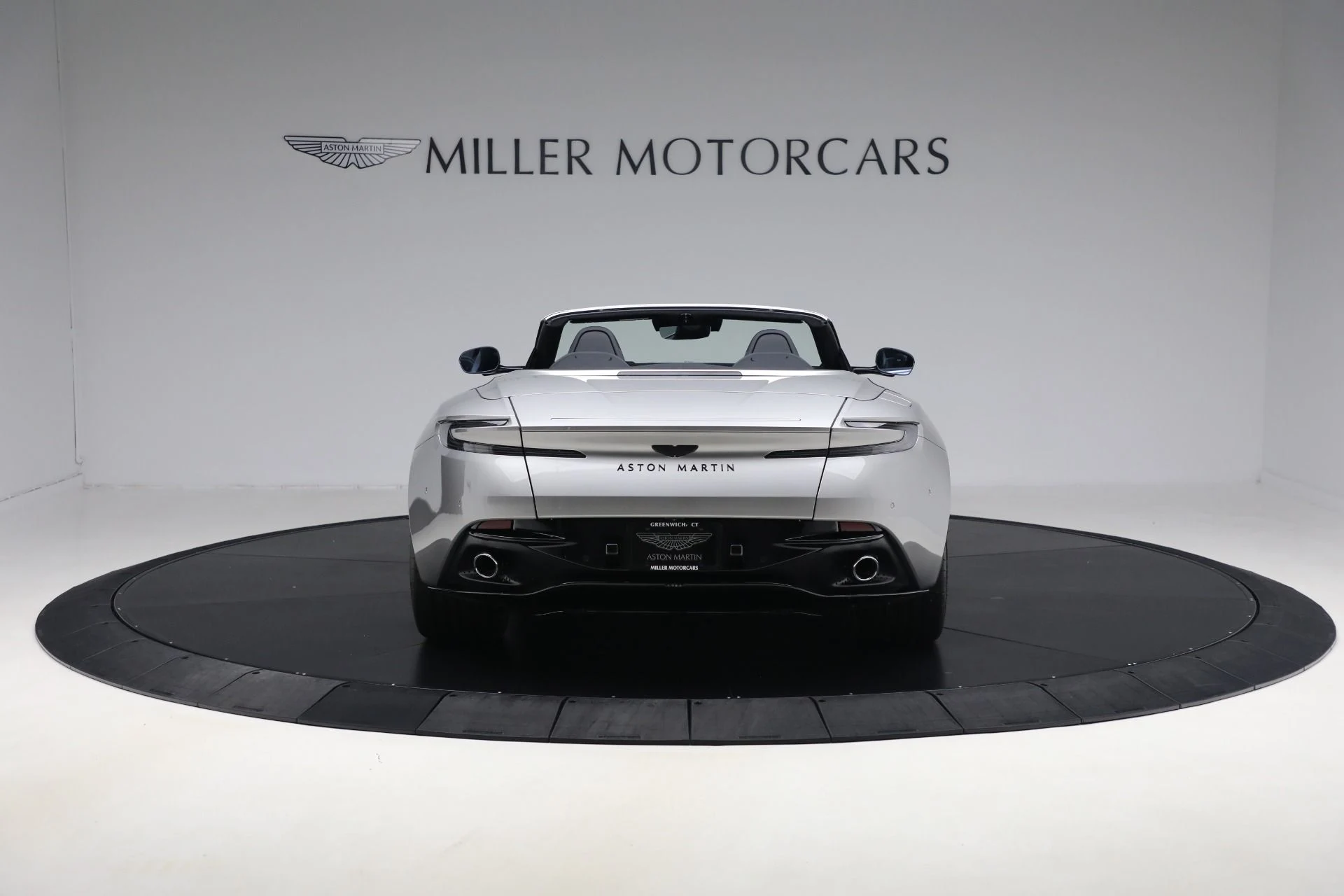 mph005_126508107_New_2026_Aston_Martin_DB_12_Volante_0f31a23eaf