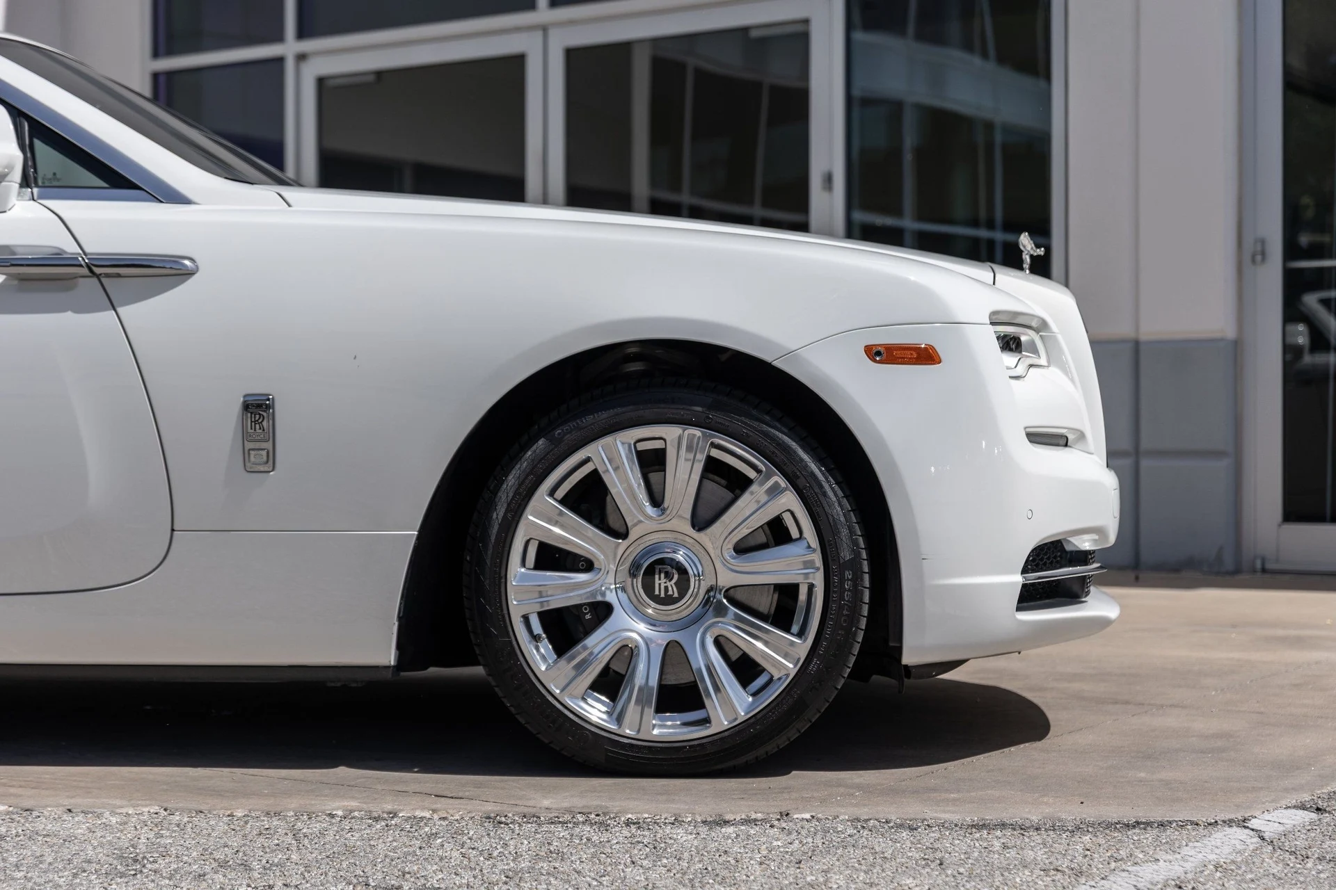 mph005_1283813078_Hi_Tech_Luxury_Imports_LLC_SCA_666_D50_HU_107224_image_5_ebd4dbd79d