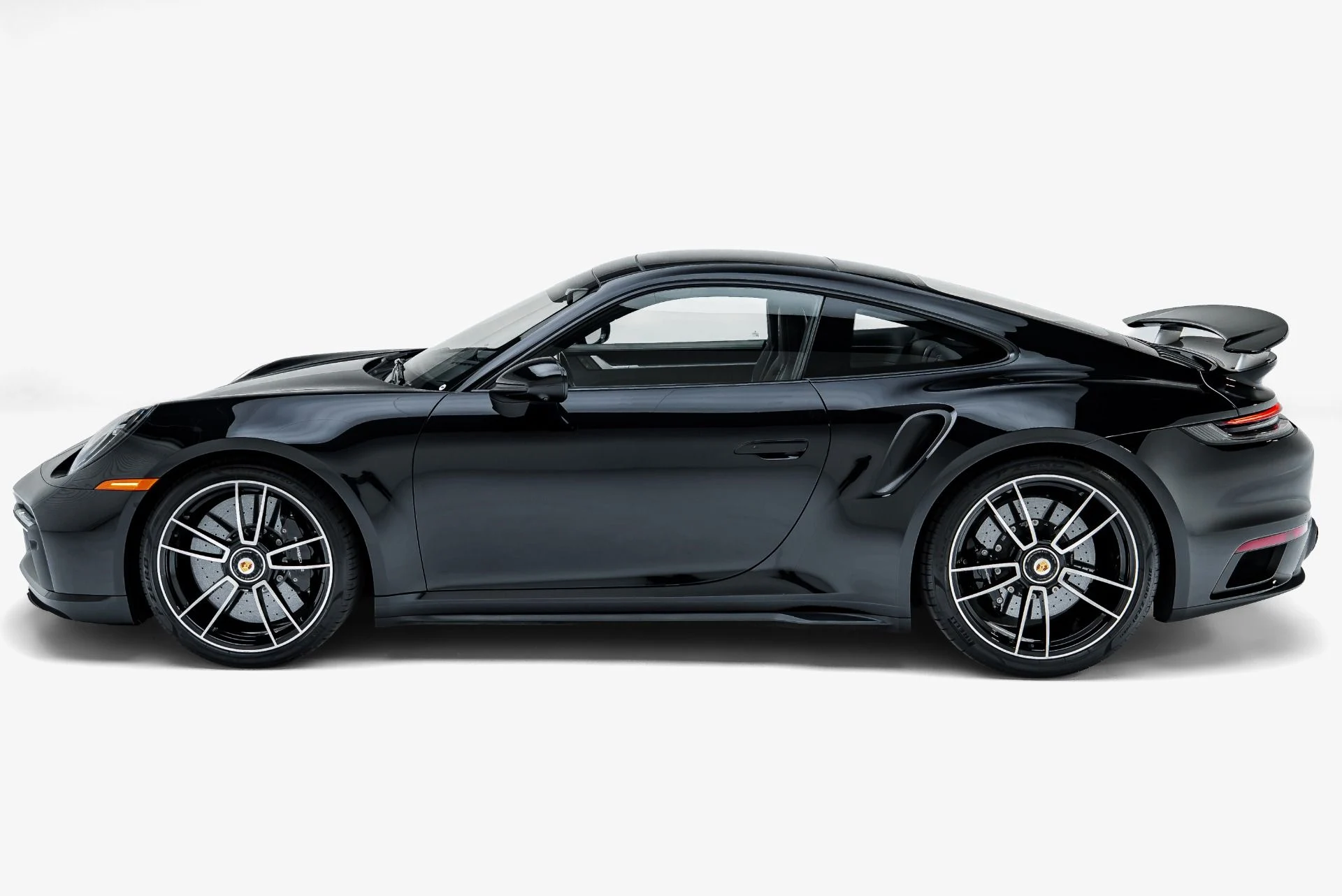 mph005_1298603463_Used_2021_Porsche_911_Turbo_S_1792023436_9593145797