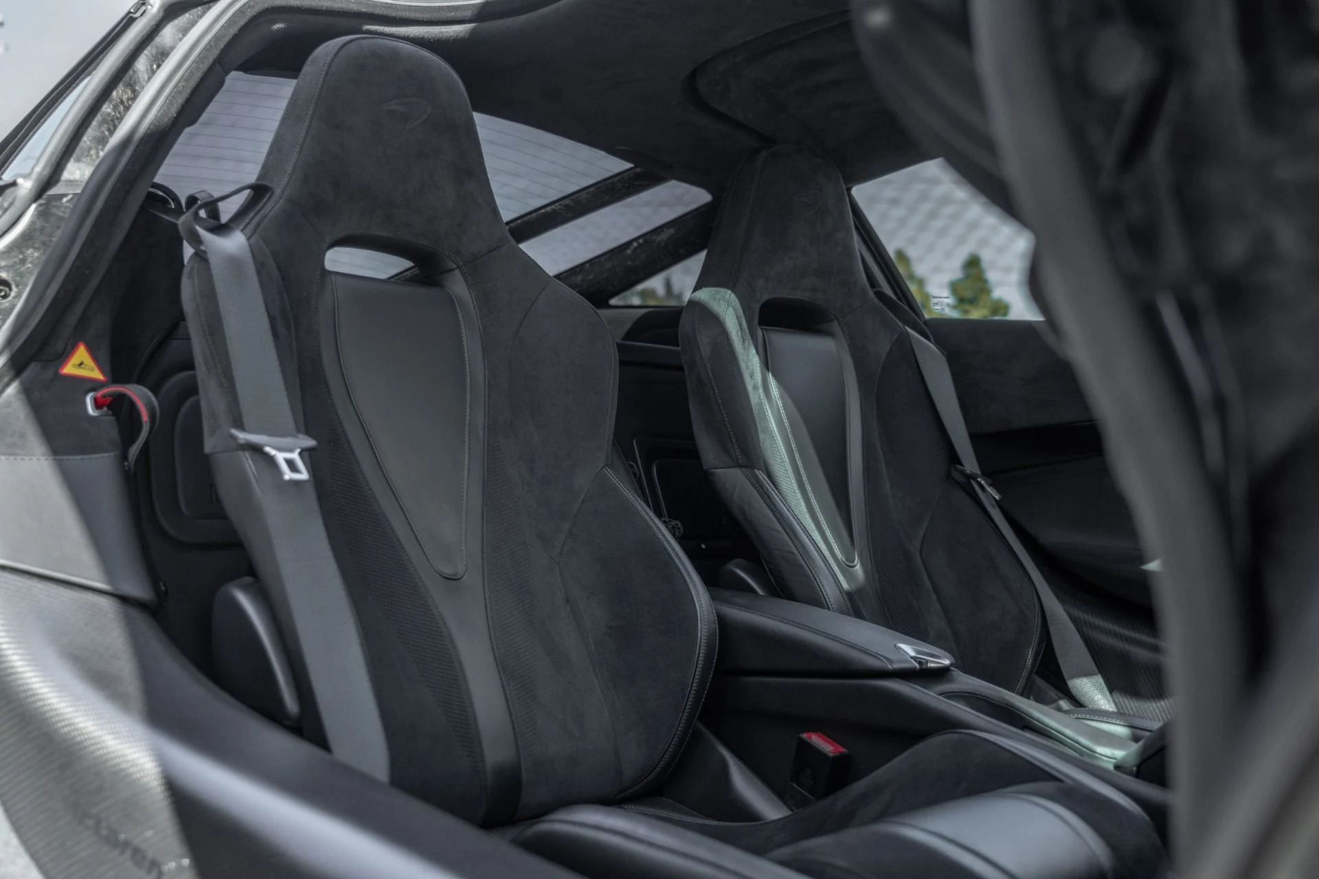 mph005_1300047636_Used_2019_Mc_Laren_720_S_Performance_1760997605_cbdd8265bd