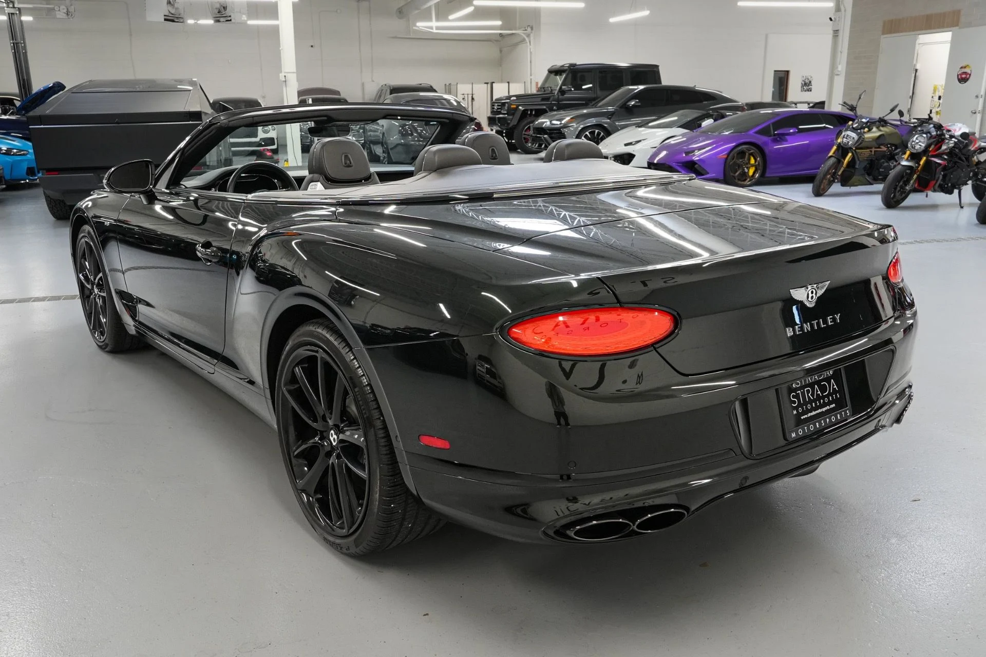 mph005_1304040465_Used_2022_Bentley_Continental_GTC_V8_1778178351_820c39e2e6