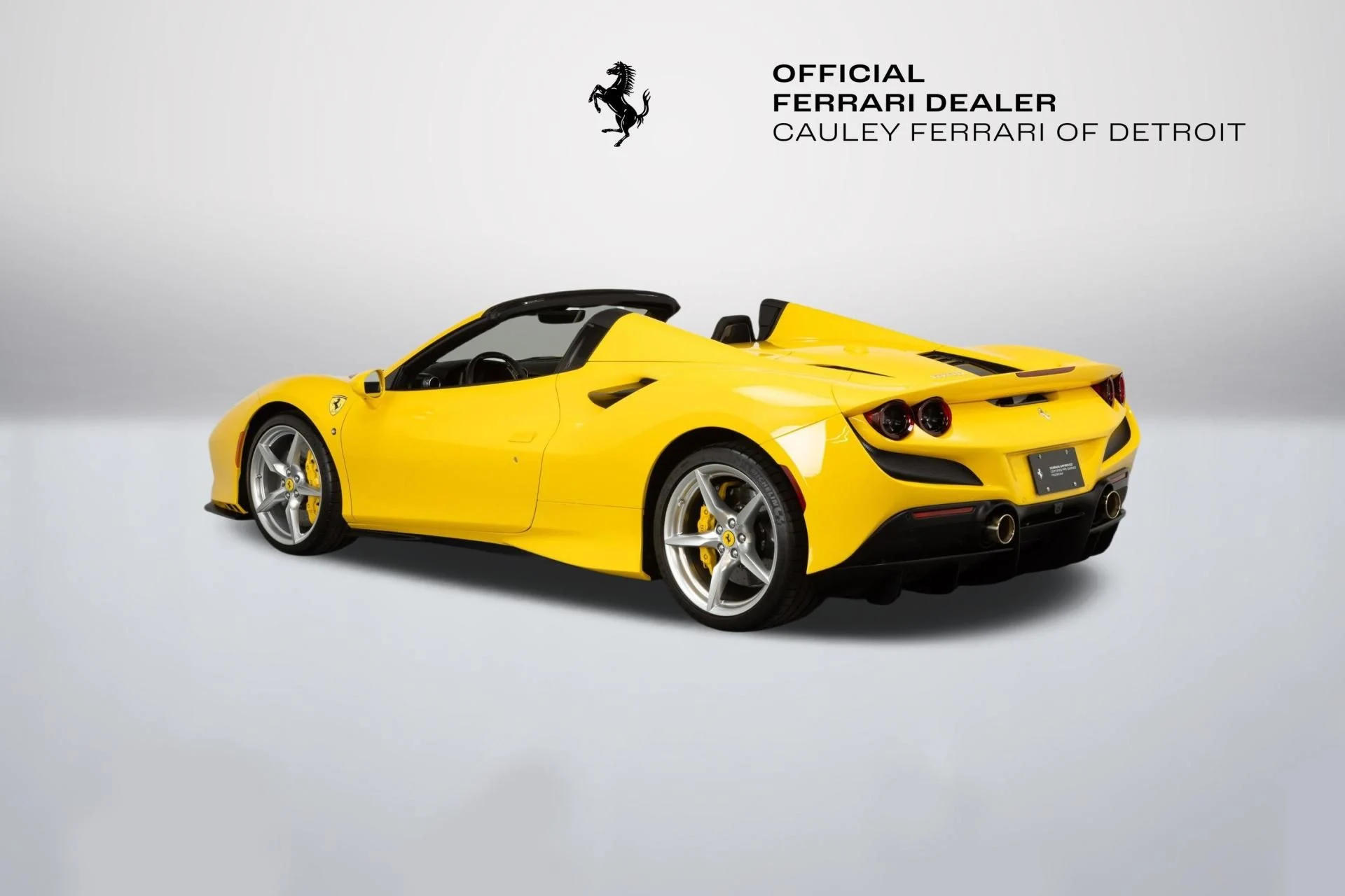mph005_1310342754_Used_2021_Ferrari_F8_Spider_1778334389_c6d6fbec19