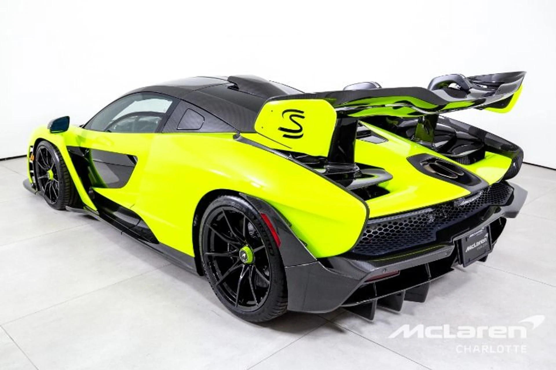 mph005_1312958685_Used_2019_Mc_Laren_Senna_93946df472