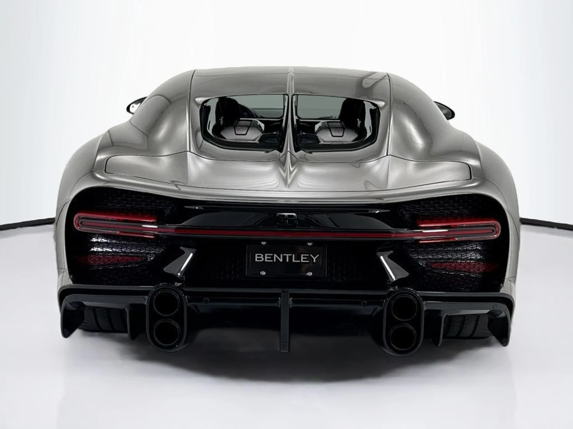 mph005_1318031808_used_2023_bugatti_chiron_supersport_8119_23034924_6_1024_c2ab2c378d