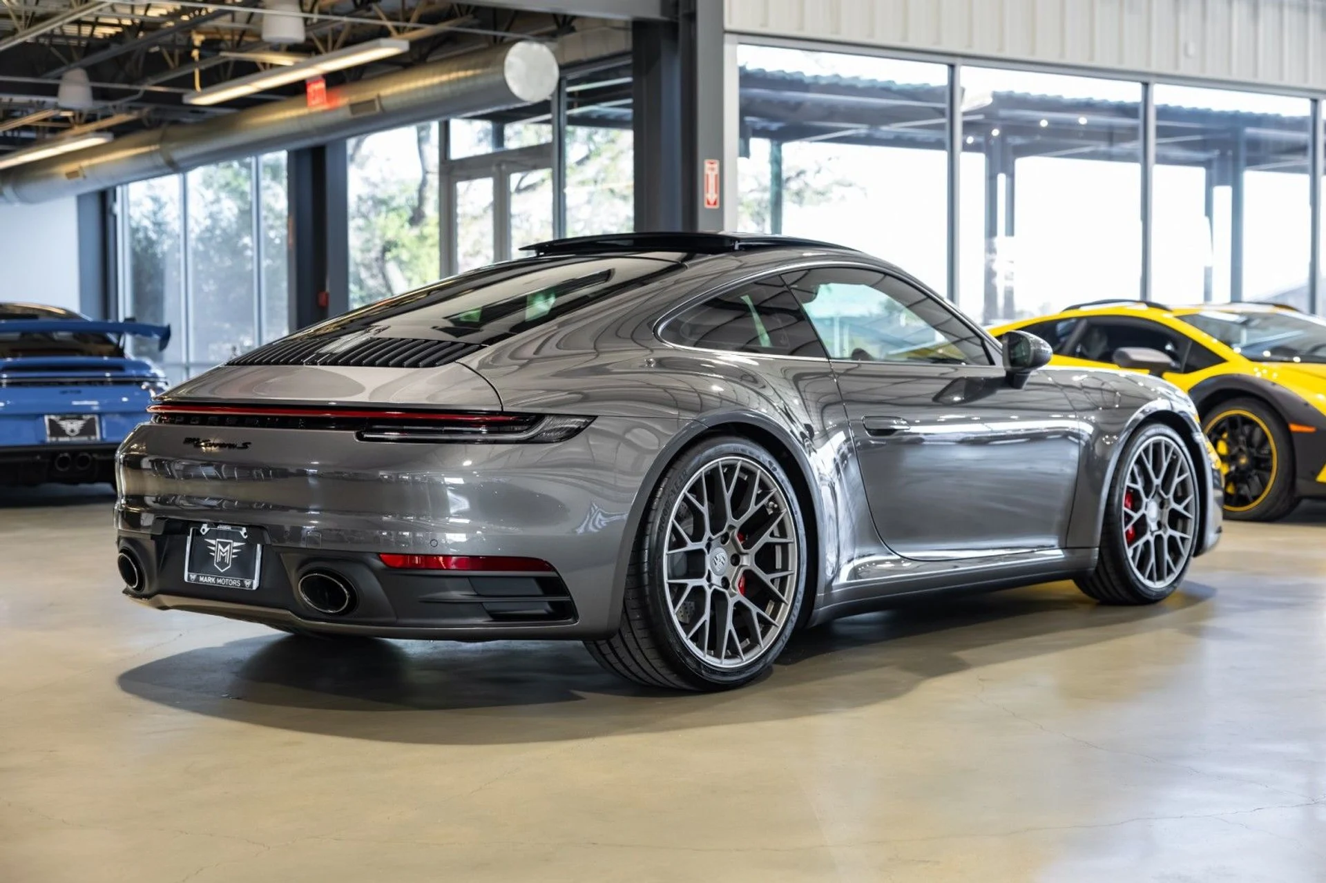 mph005_1318221632_Iw_b21f33ce84