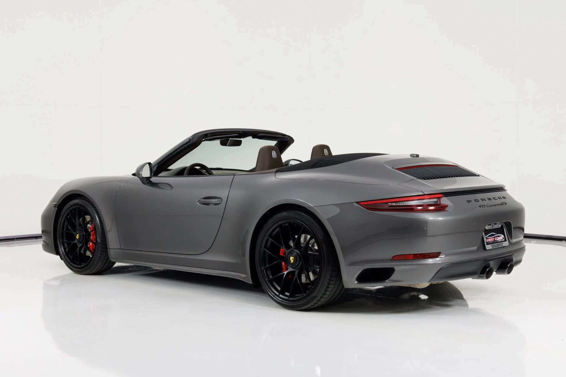 mph005_1320881753_Used_2017_Porsche_911_Carrera_GTS_1773687327_1b4181453a