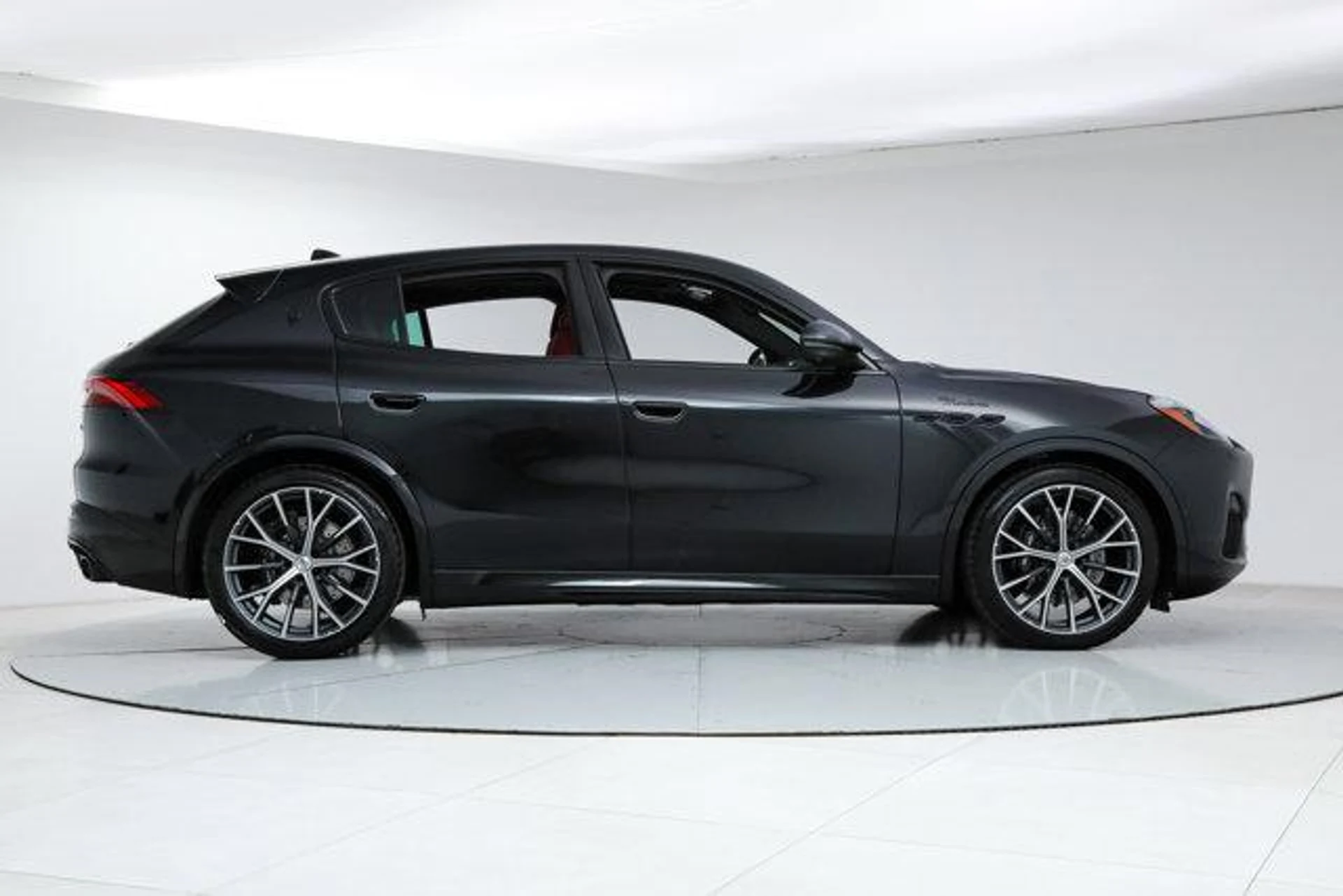 mph005_1322476865_Sr_CJE_6_Q_Mwt_5w_NW_Ui_I6_P_Zy_wb7c_6930935ae6