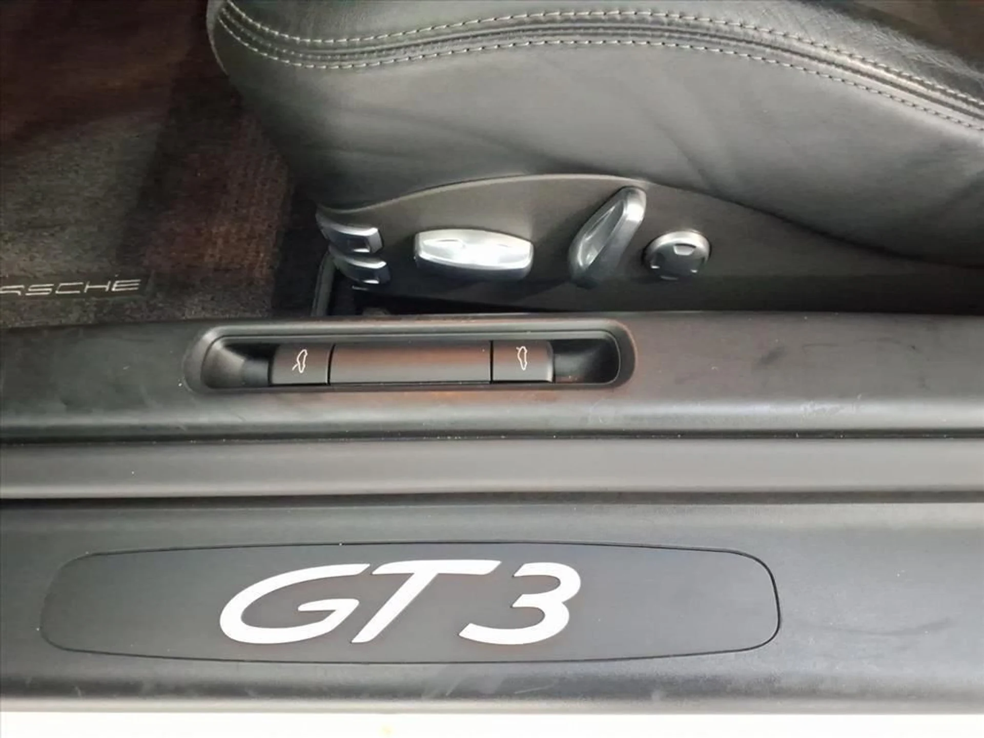 mph005_1326479416_d5eaafdb6c50883312c2949ff9a1eb82_fdcb48f7c8