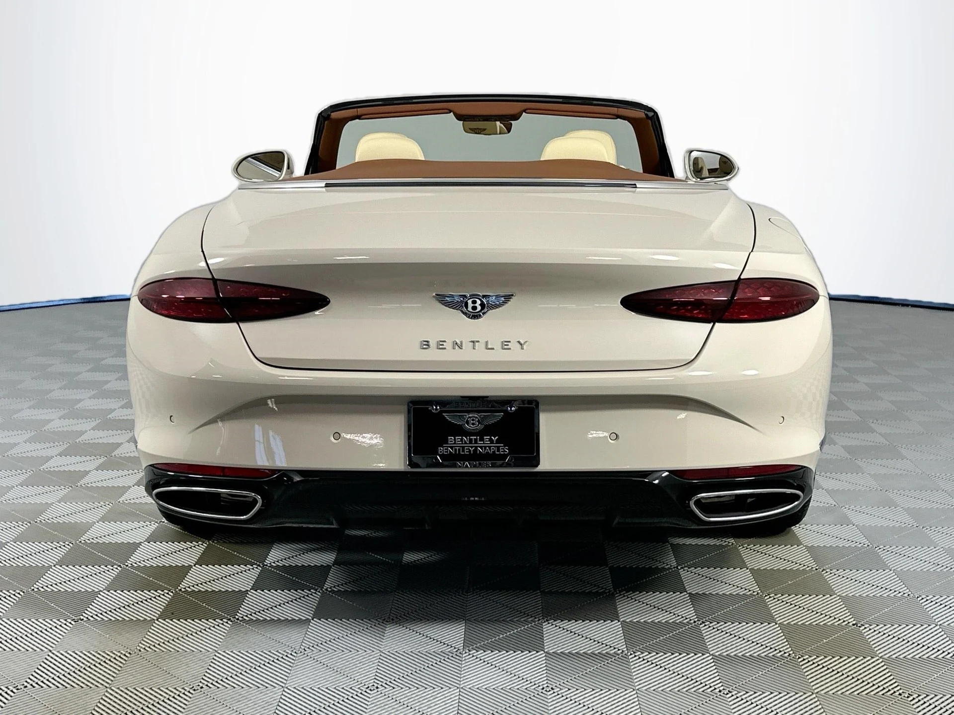 mph005_133637898_6_ee159ae803