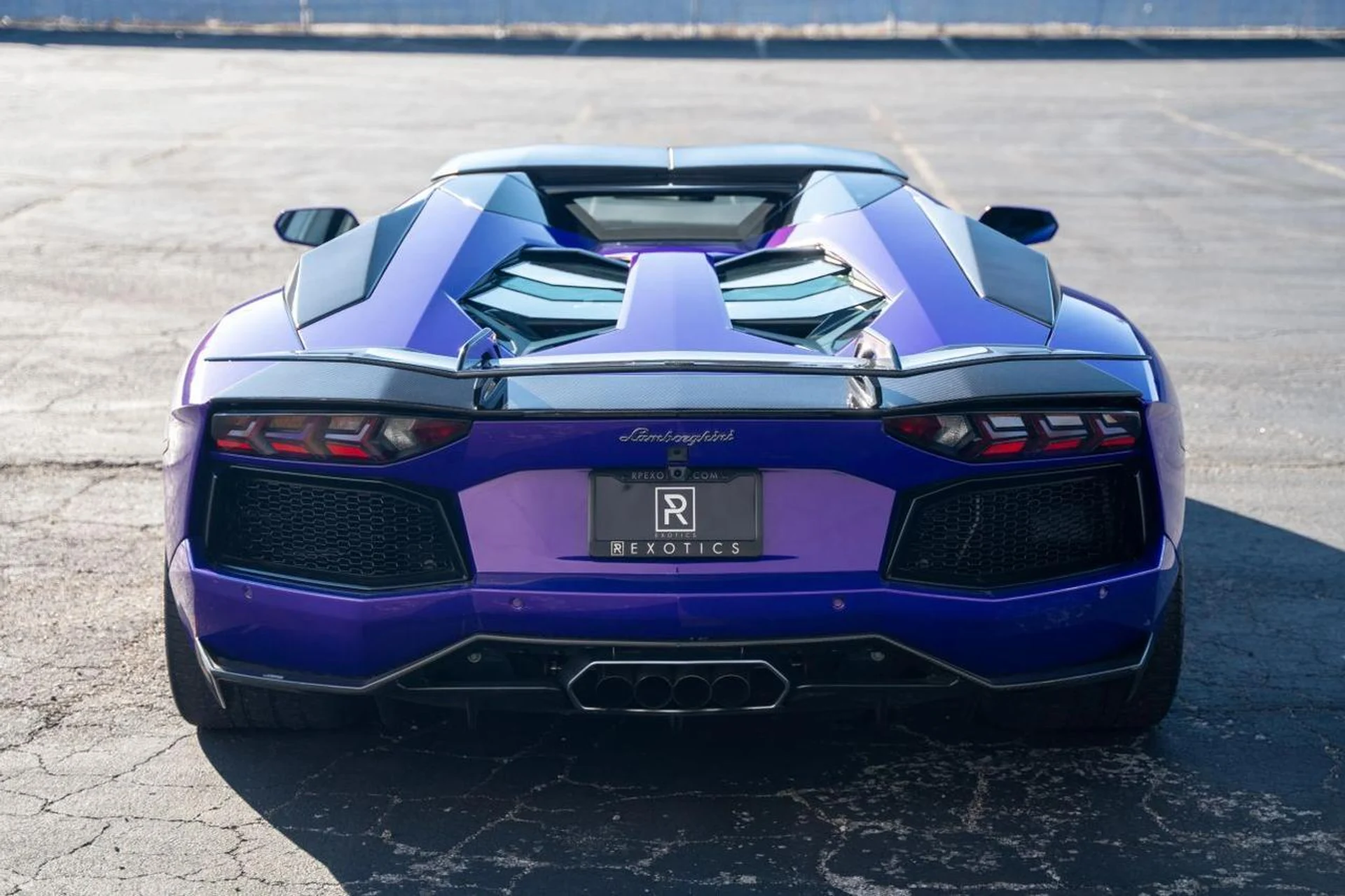 mph005_133813378_c76e9ca6f1adbf77023f2030c41a4ea5_e82898e5ba