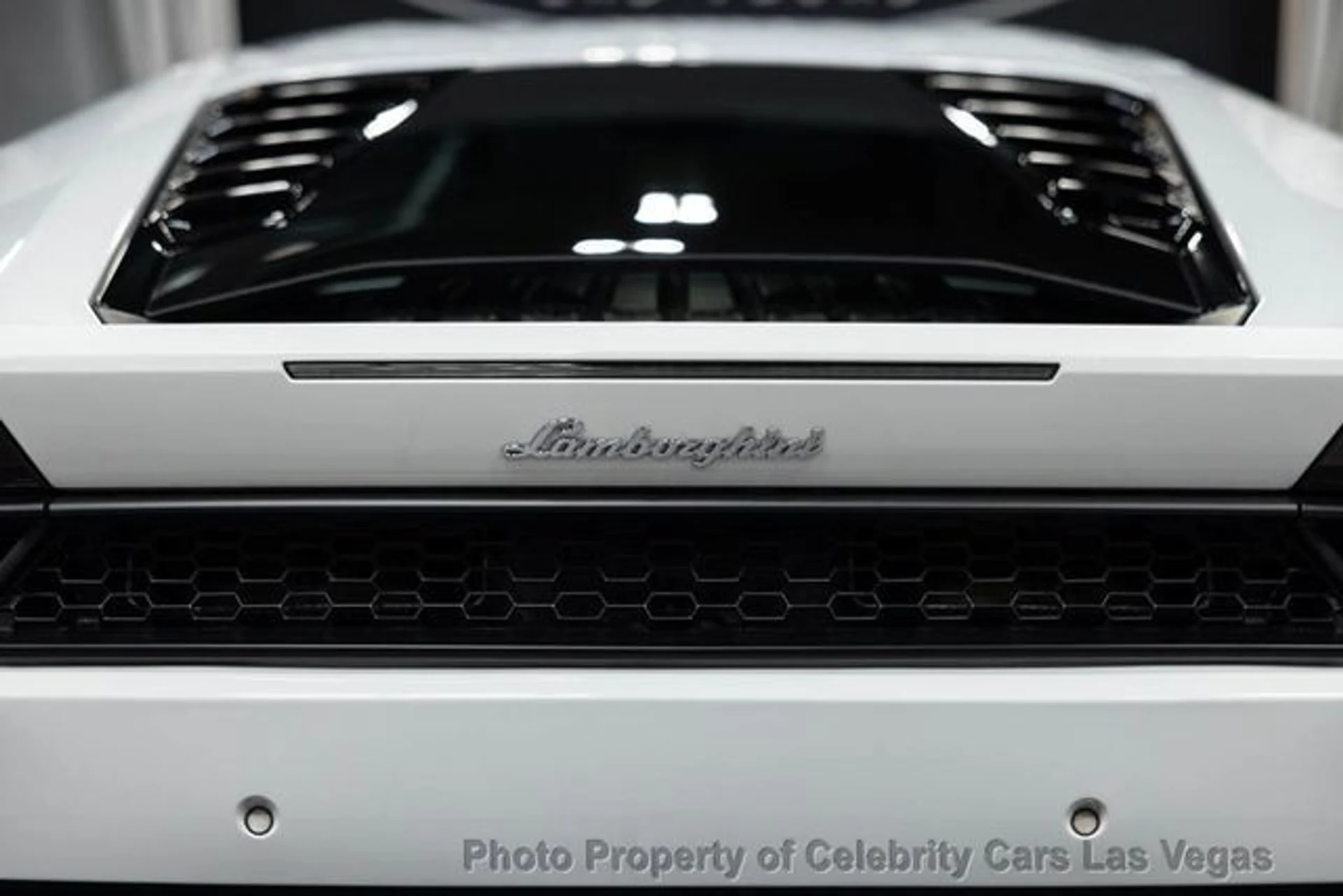 mph005_1338138024_used_2019_lamborghini_huracan_lp5802_9707_22868387_10_640_64e1219c89