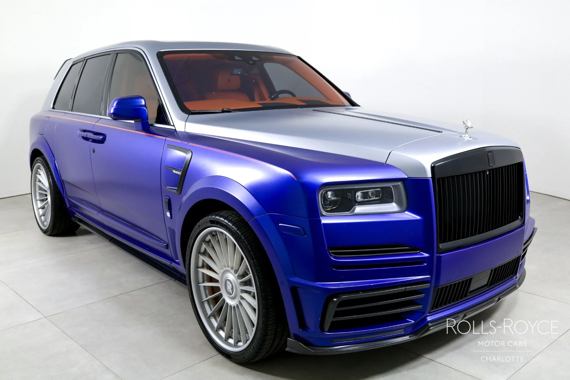 mph005_1347210683_Used_2019_Rolls_Royce_Cullinan_Mansory_1771362670_e0987f7337