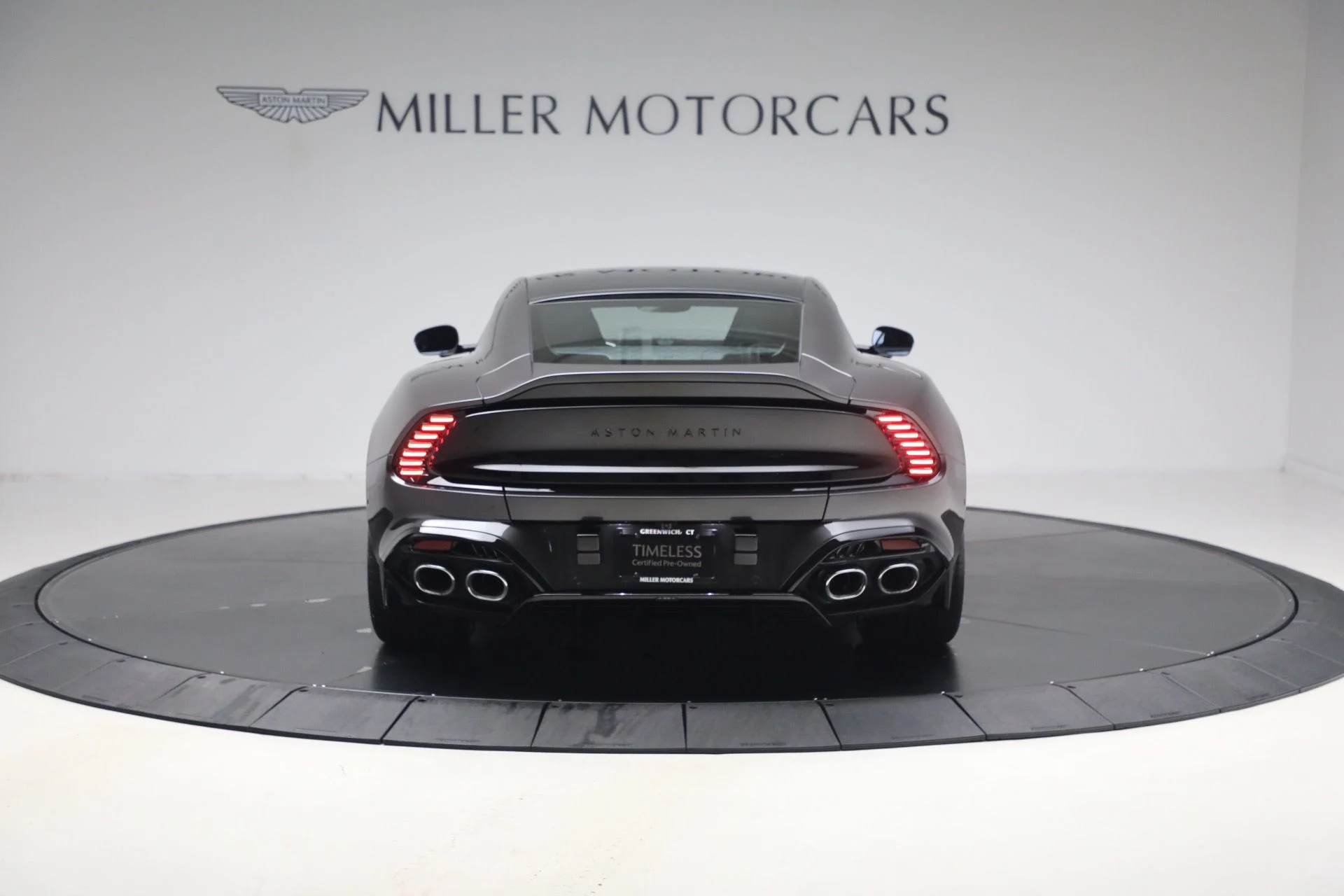 mph005_1350409833_Used_2026_Aston_Martin_Vanquish_1787327465_a16b03905f