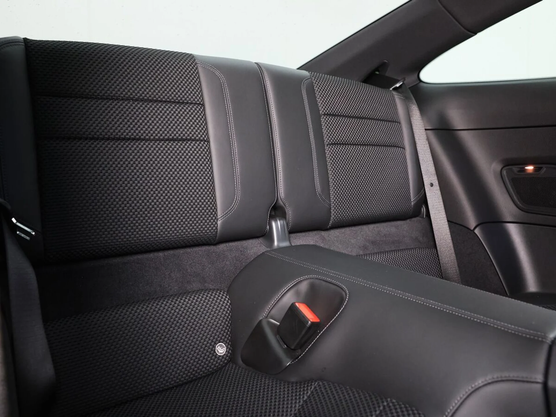 mph005_1361593107_mh0tmv1jlvzf8ahsmsp4bjv8ocyu_c39909f3d3