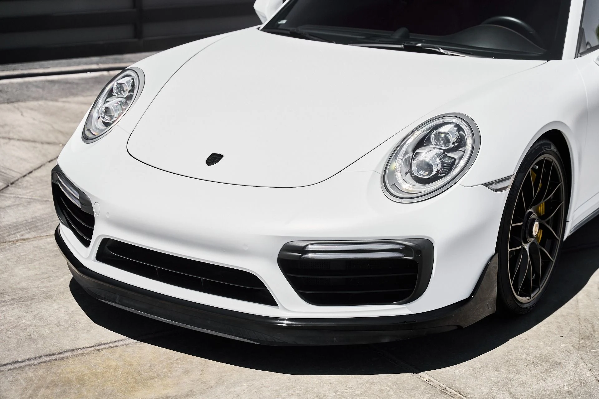 mph005_1364419803_Used_2019_Porsche_911_Turbo_S_1781225390_a4278bd5bd
