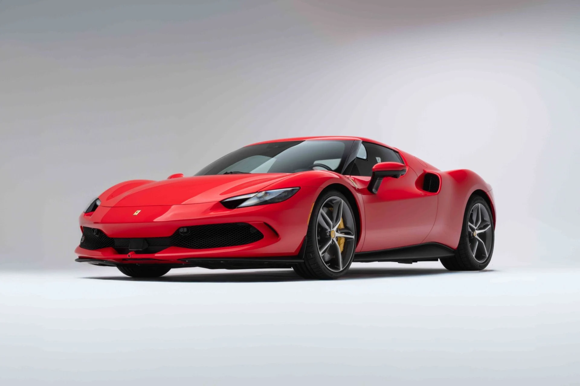 mph005_1367403706_Used_2025_Ferrari_296_GTB_1774025090_84e0cf9caf